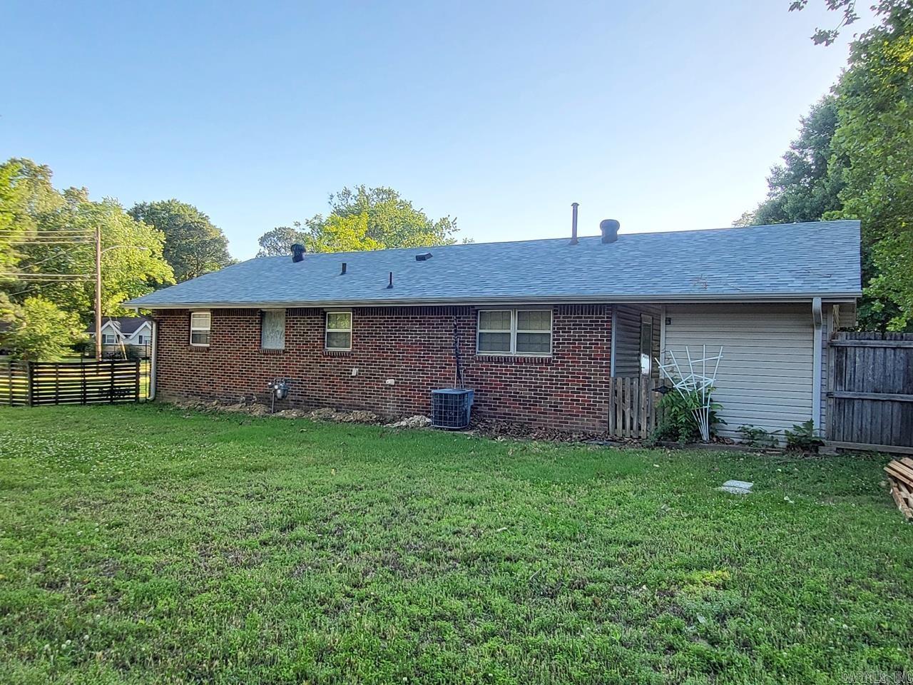 1818 Georgia Dr  Jonesboro, AR