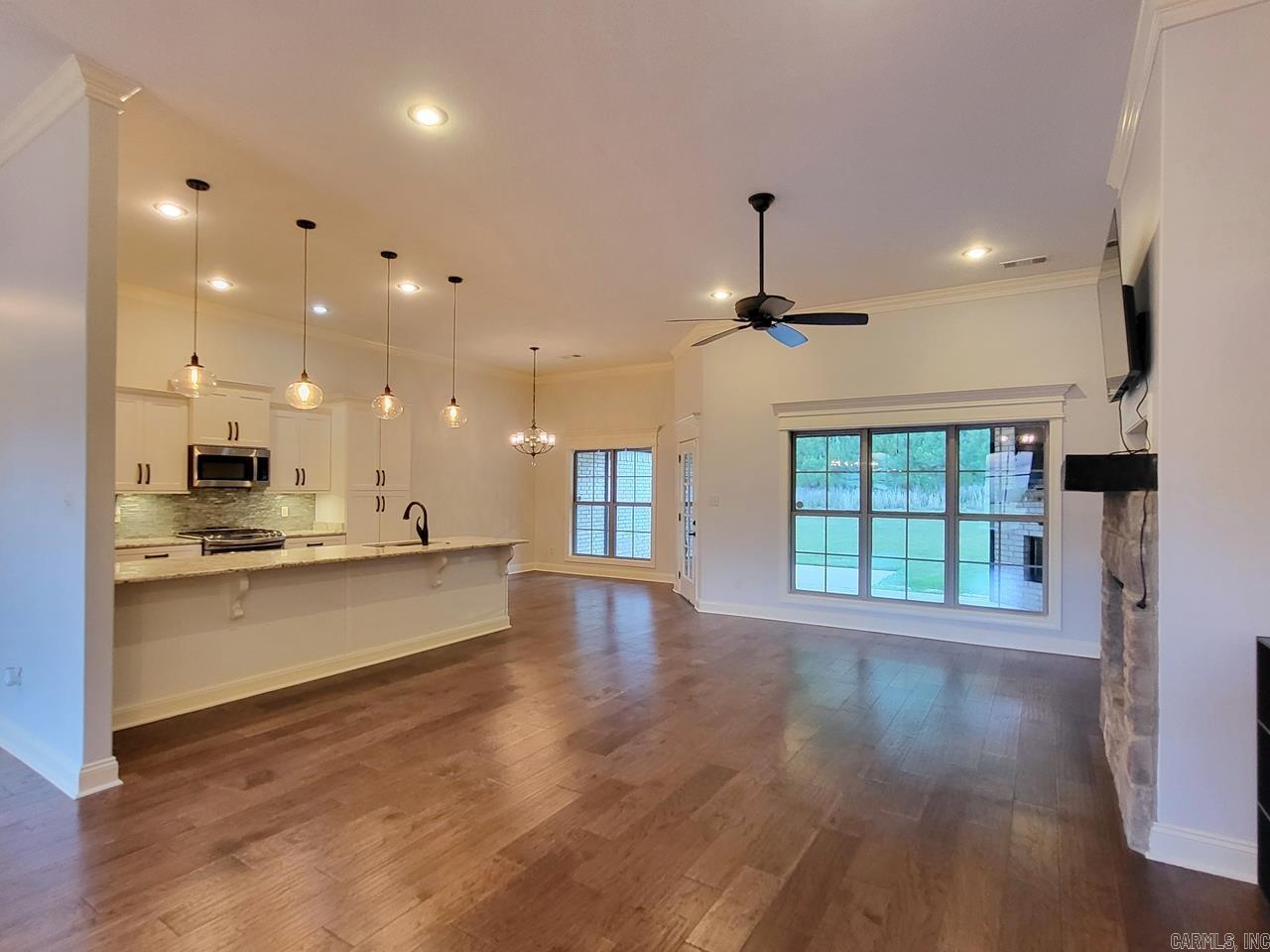 3205 Mallard Pointe Ln  Jonesboro, AR