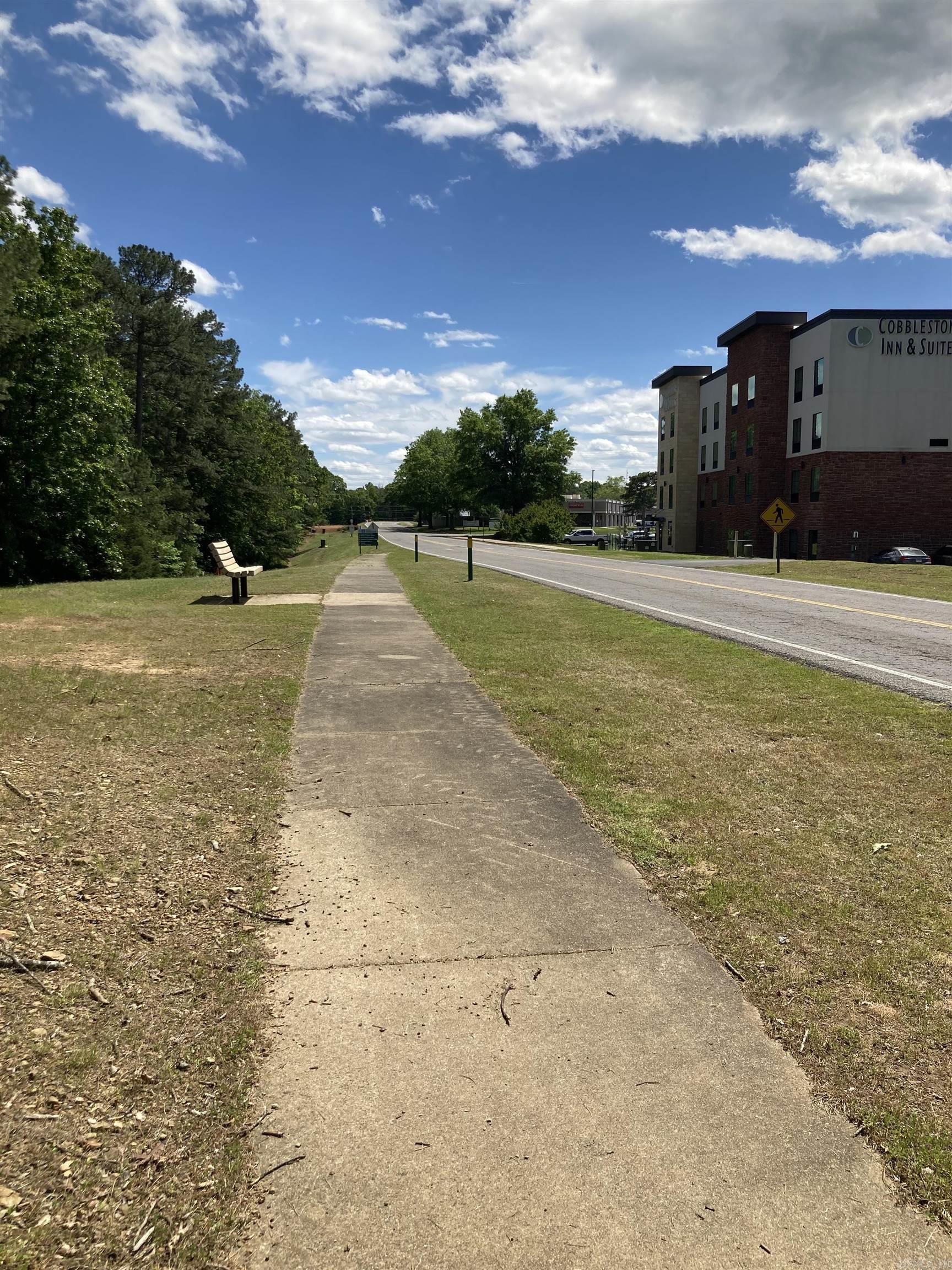 000 Dave Creek Pkwy  Fairfield Bay, AR