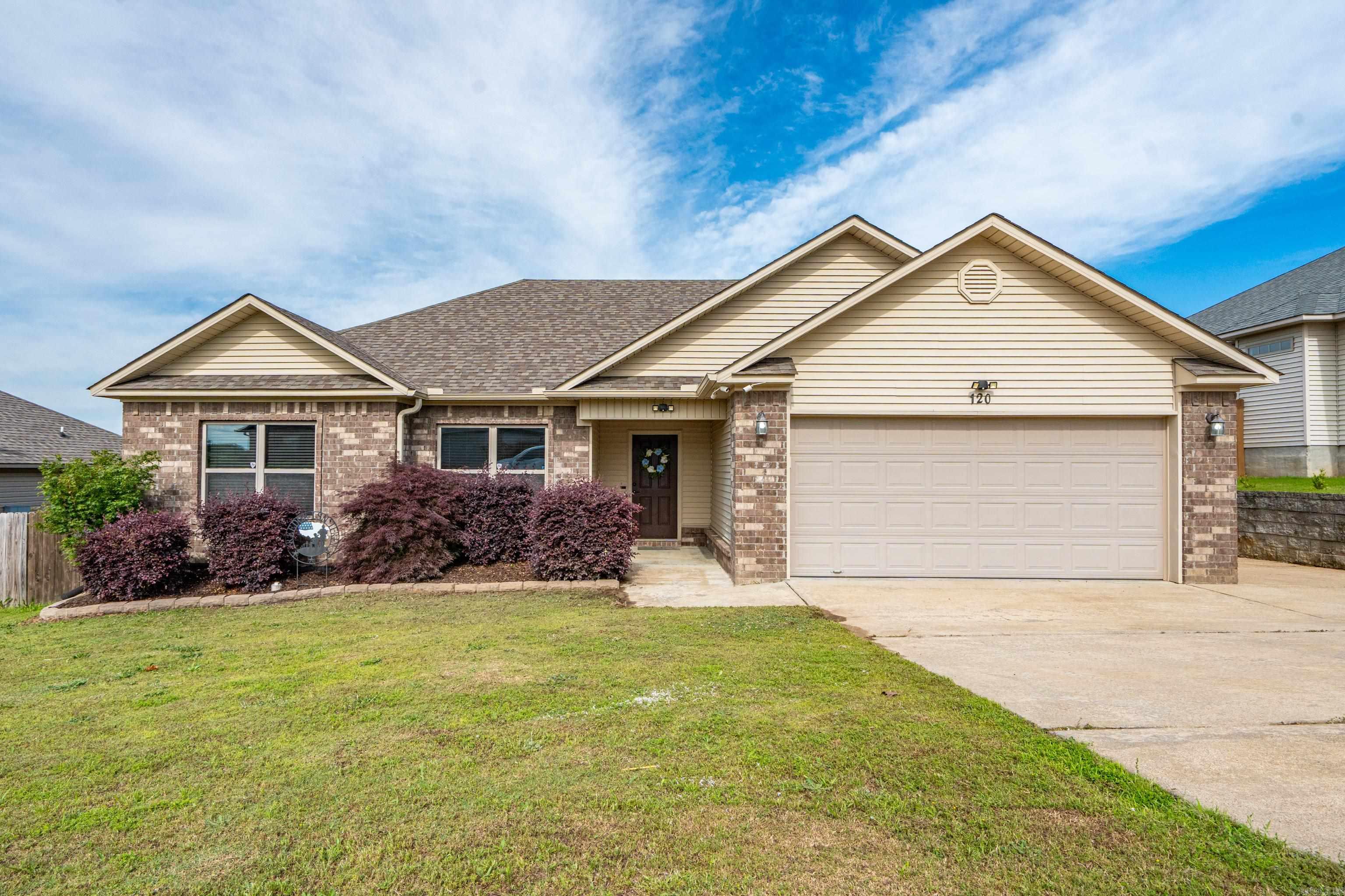 120 Hillshire  Hot Springs, AR