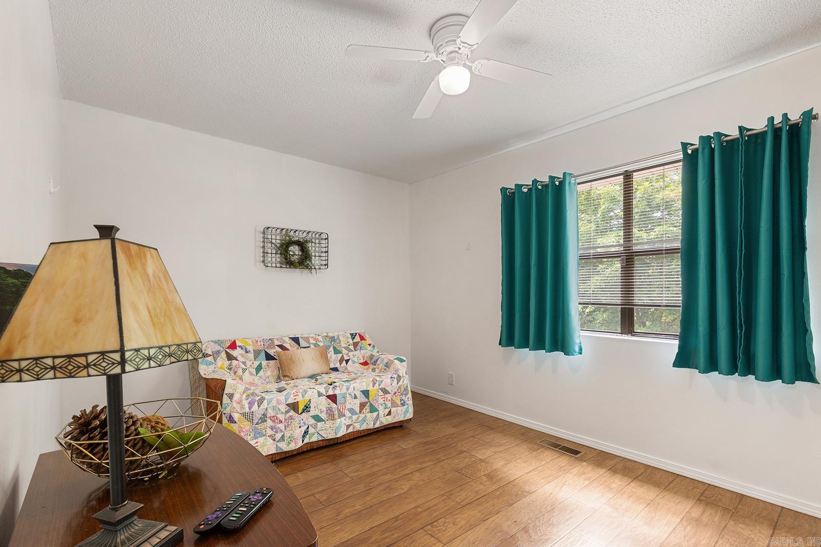 135 Hillview  Fairfield Bay, AR