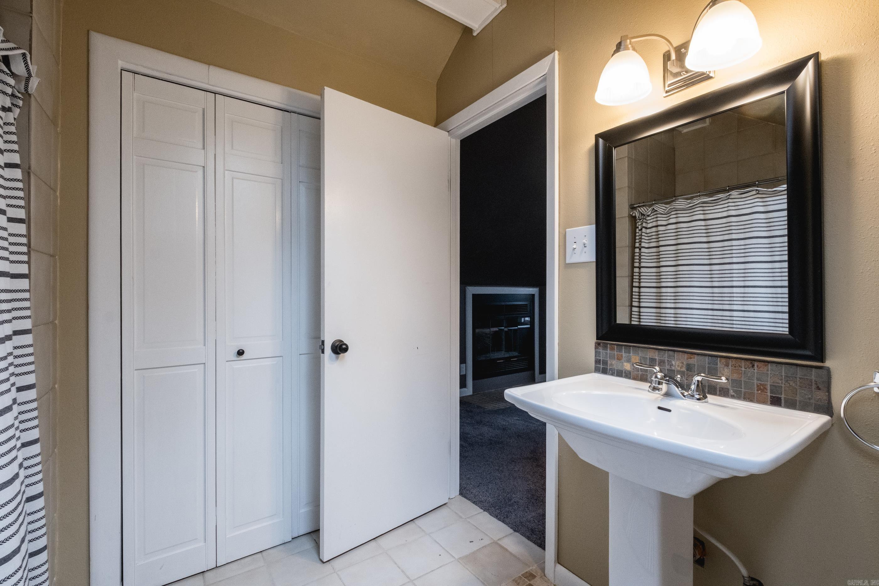 5413 C  Little Rock, AR