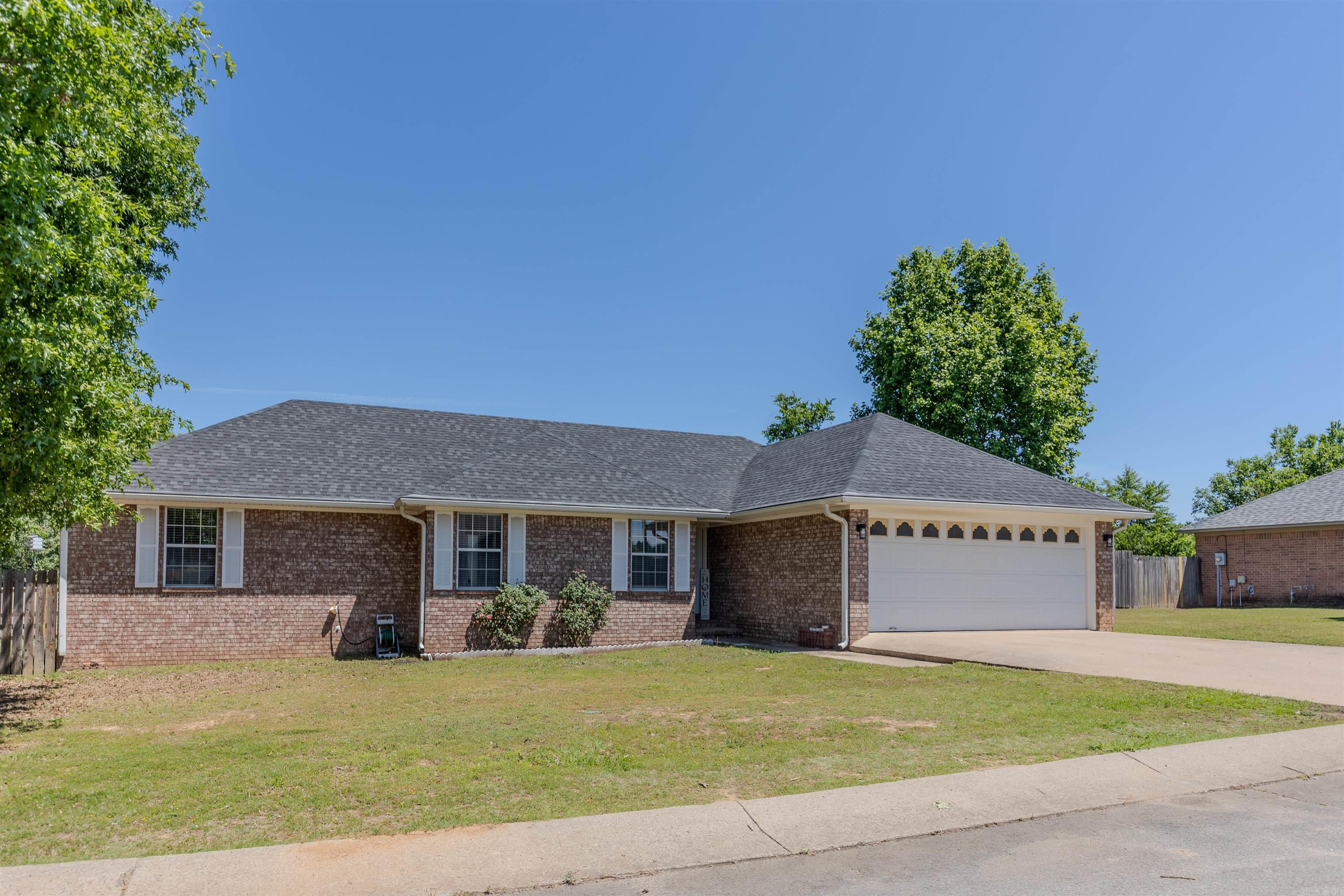 405 Parkway  Morrilton, AR