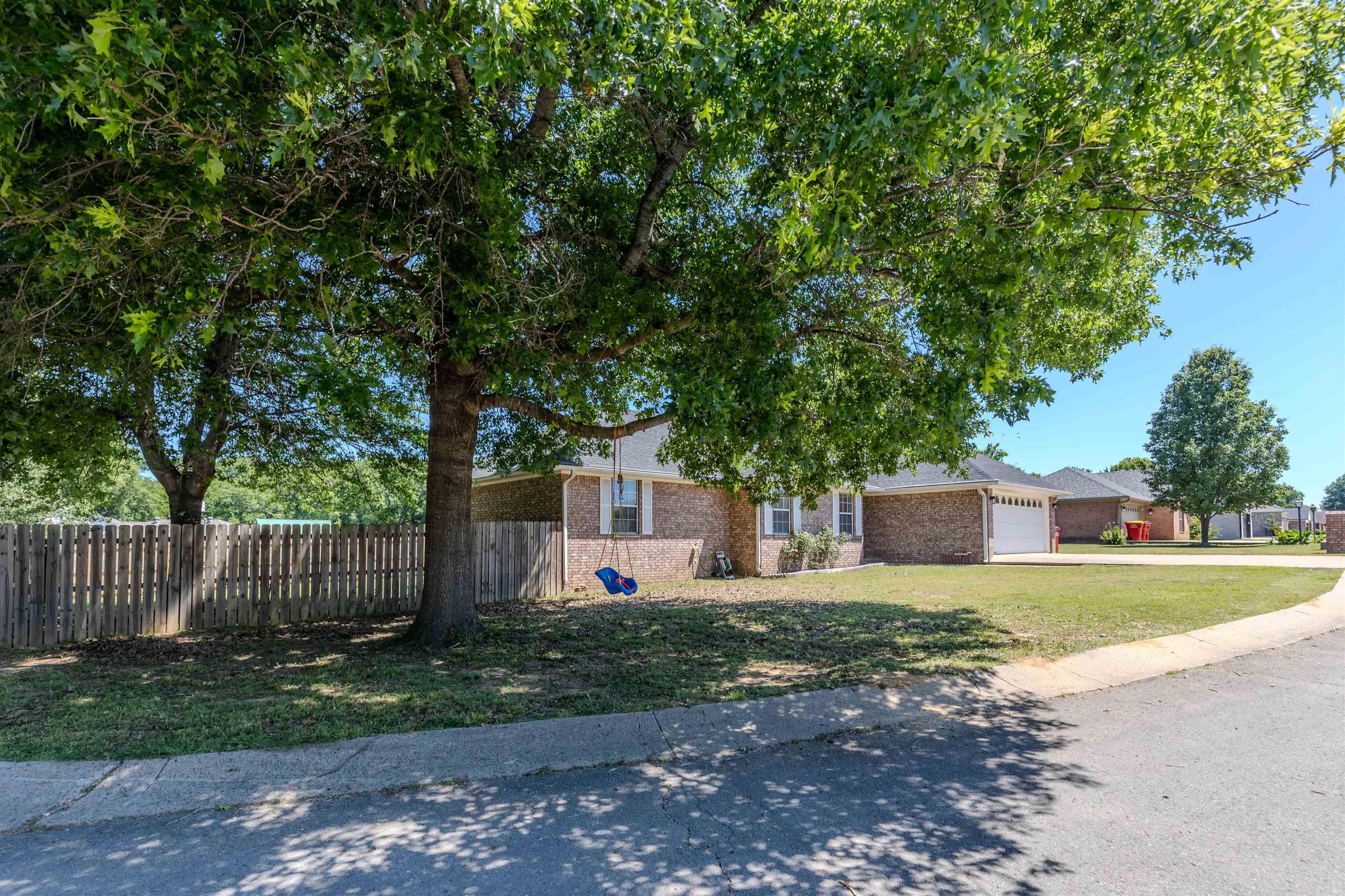 405 Parkway  Morrilton, AR