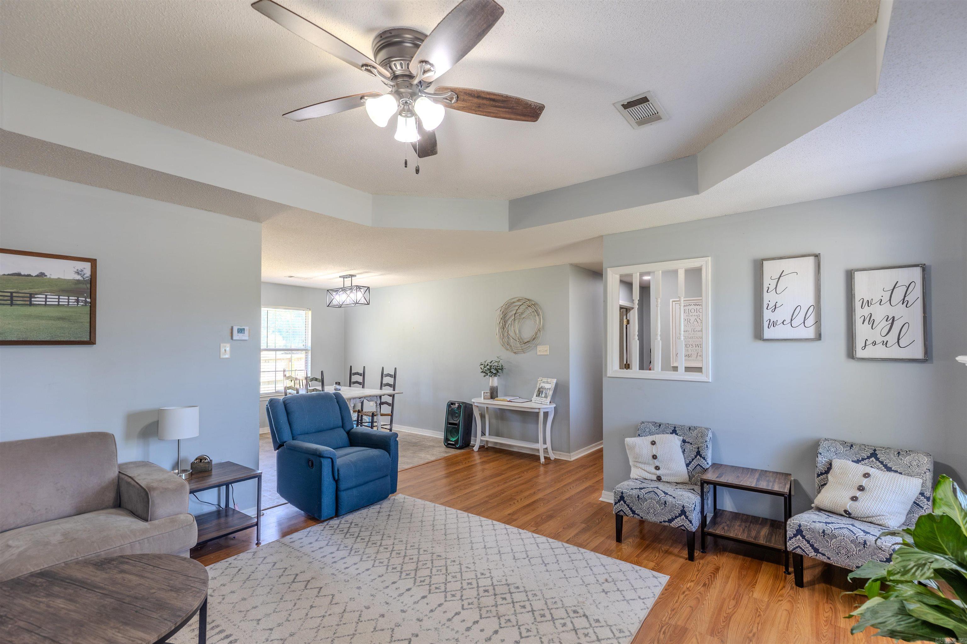 405 Parkway  Morrilton, AR