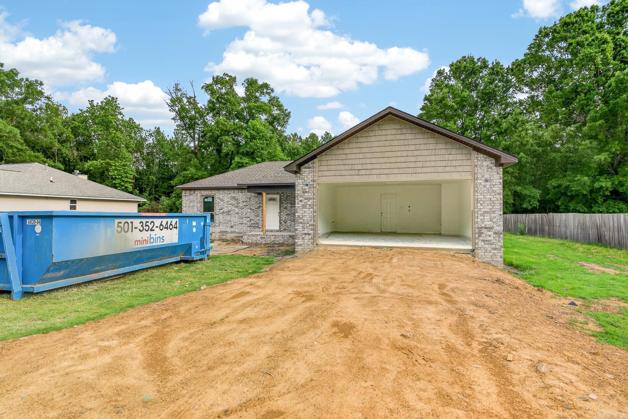 38 Shamsie  Ward, AR
