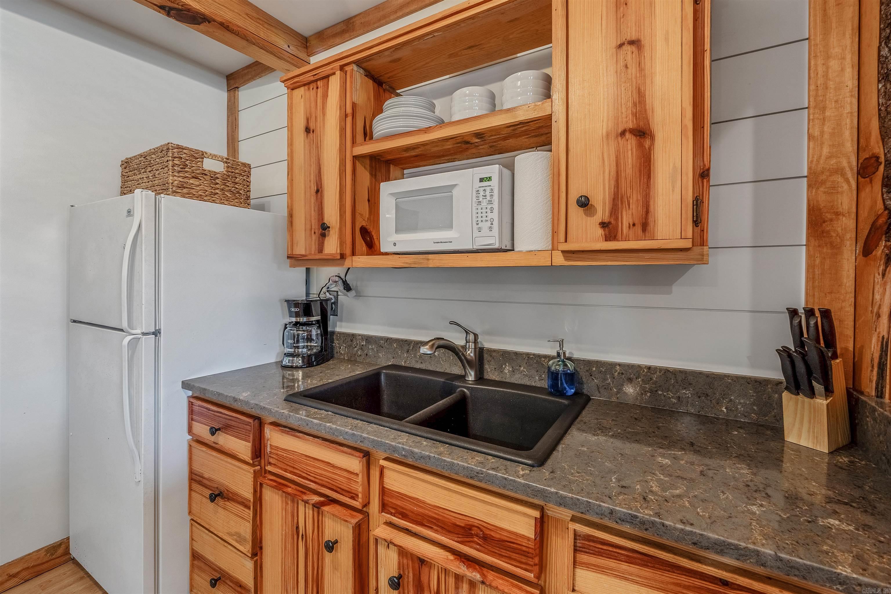 114 Sills Cove  Shirley, AR
