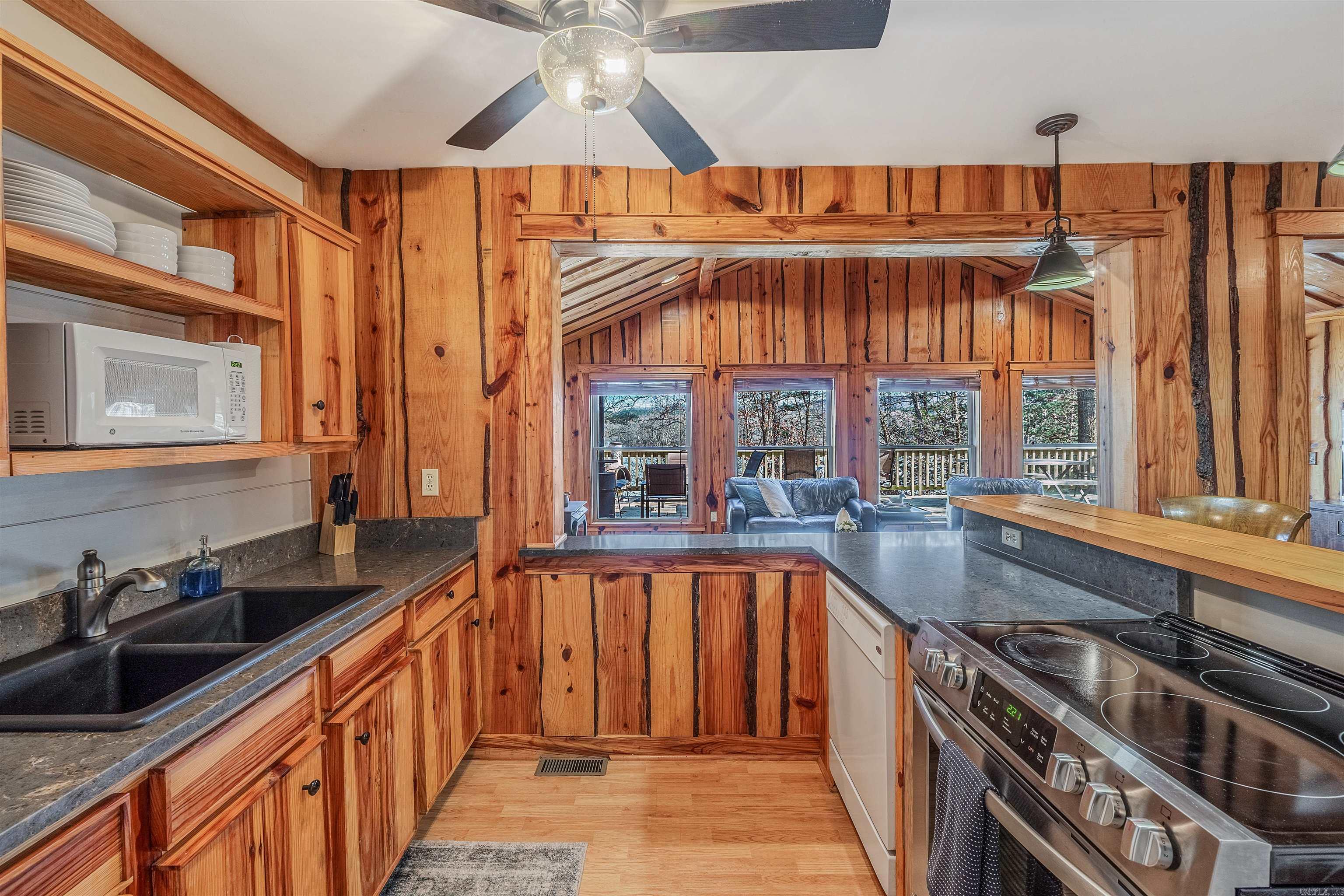 114 Sills Cove  Shirley, AR