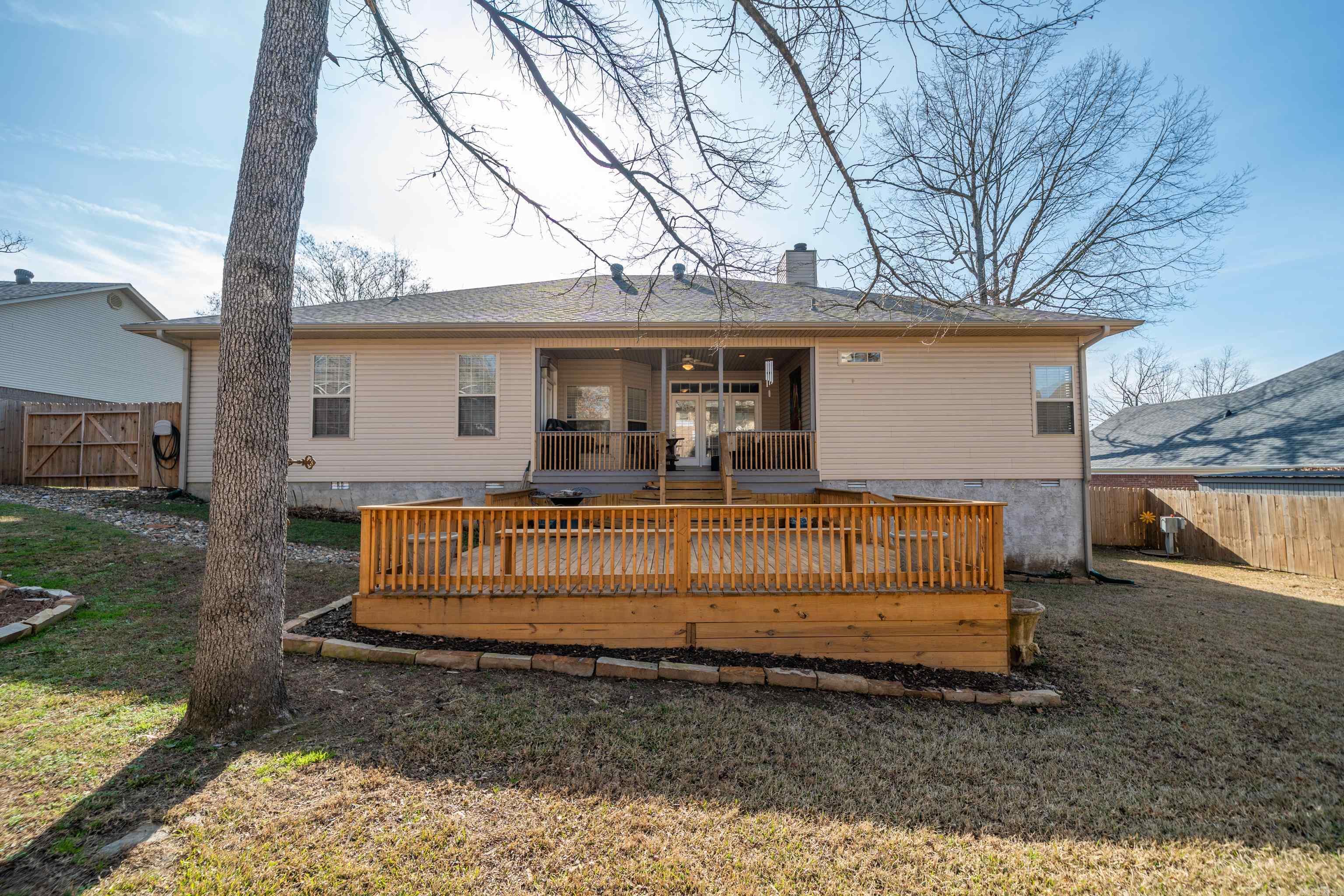 404 Peninsula  Hot Springs, AR