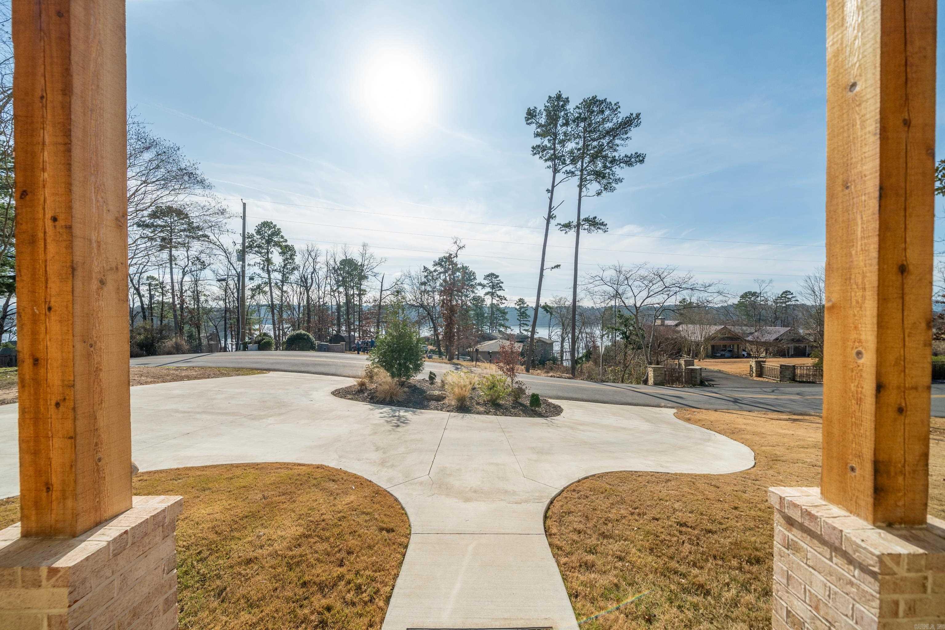 404 Peninsula  Hot Springs, AR