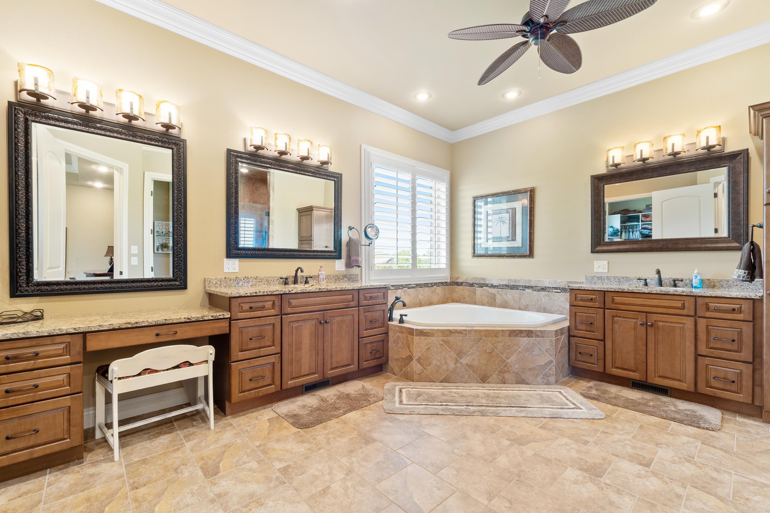 17 Prestwick  Mountain Home, AR