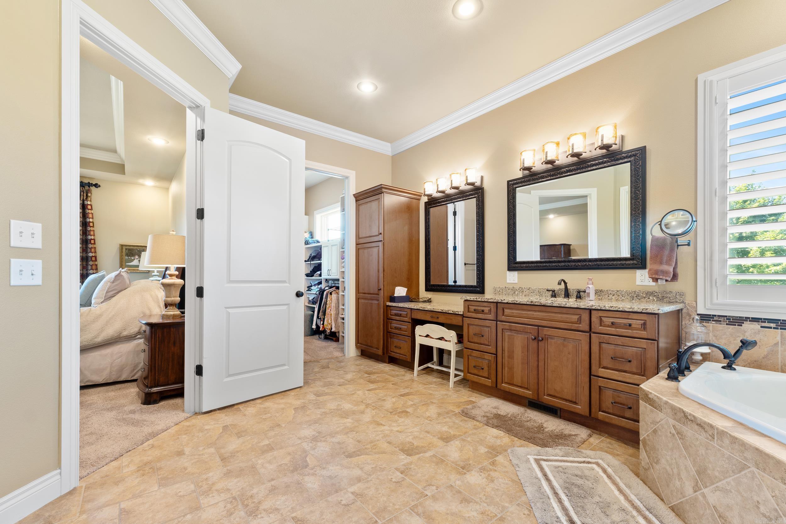 17 Prestwick  Mountain Home, AR