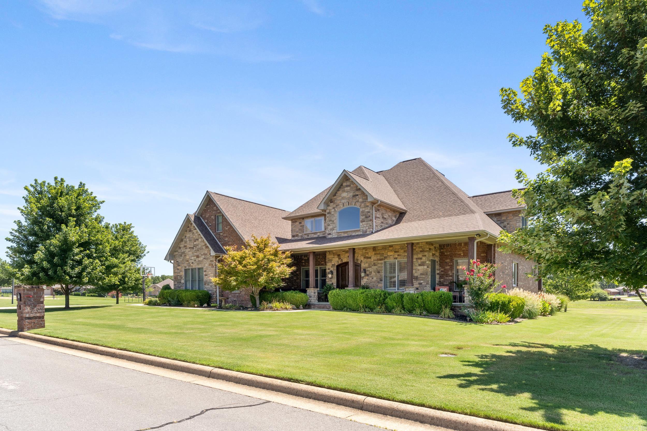 17 Prestwick  Mountain Home, AR