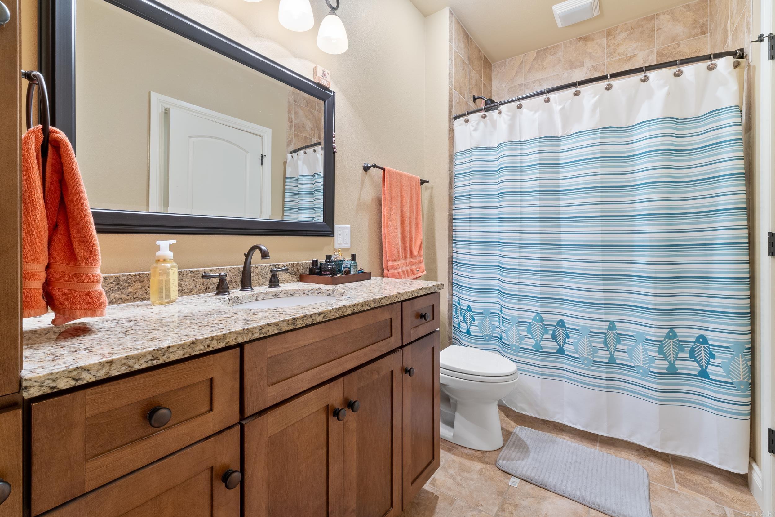 17 Prestwick  Mountain Home, AR