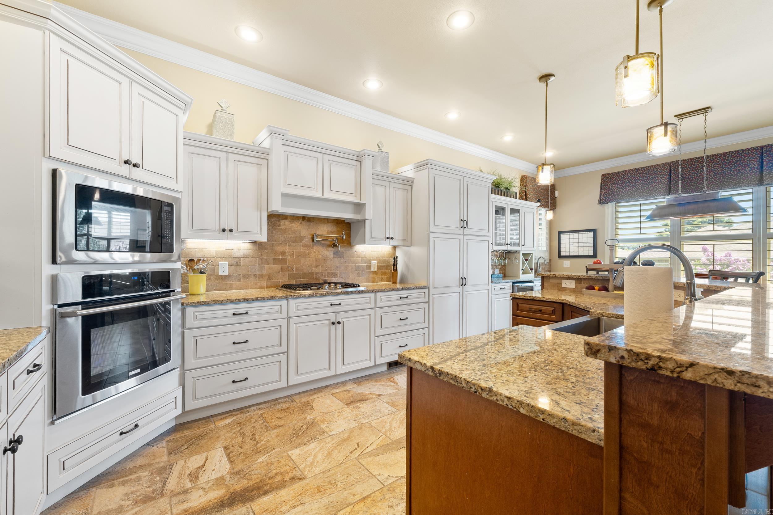 17 Prestwick  Mountain Home, AR