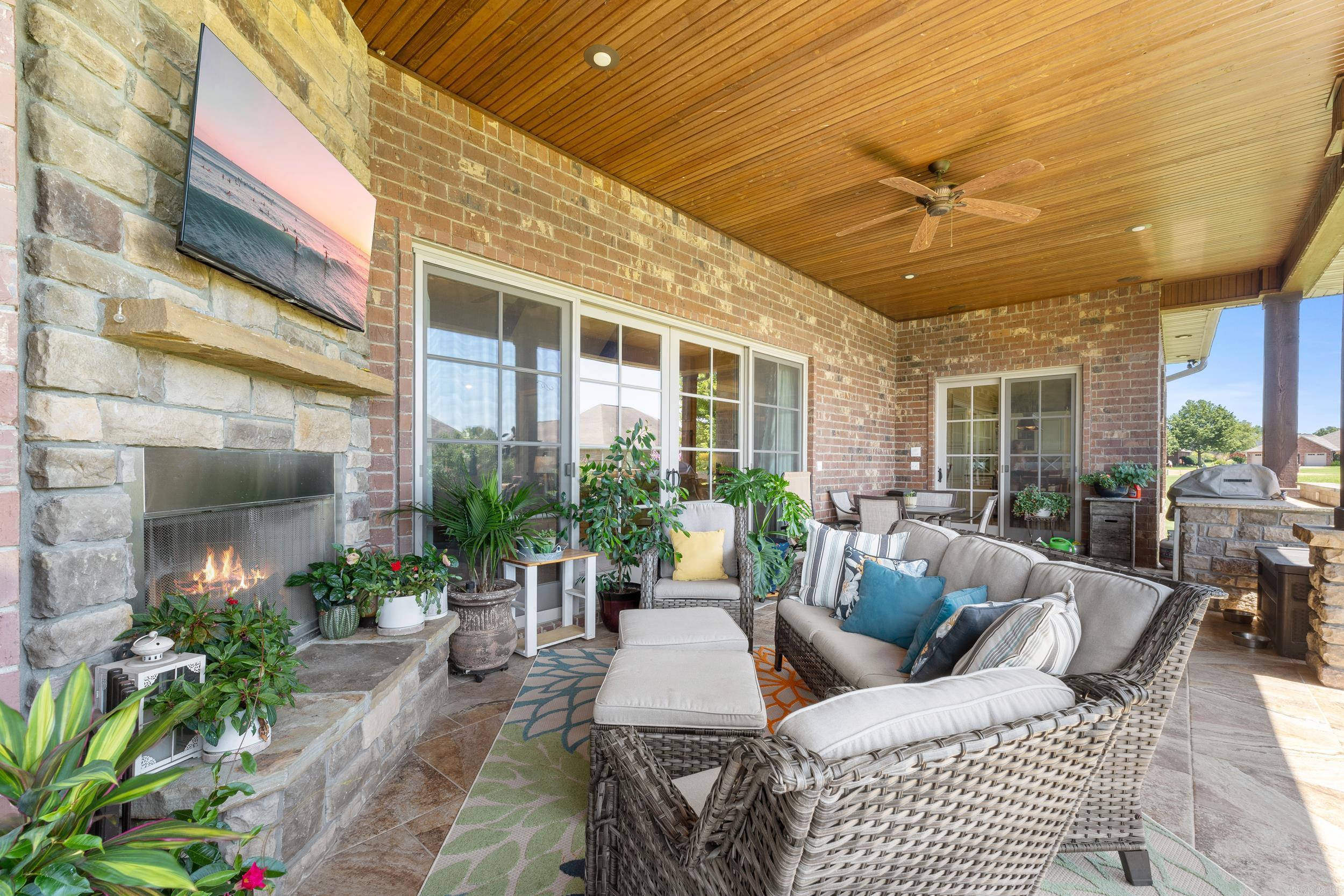 17 Prestwick  Mountain Home, AR