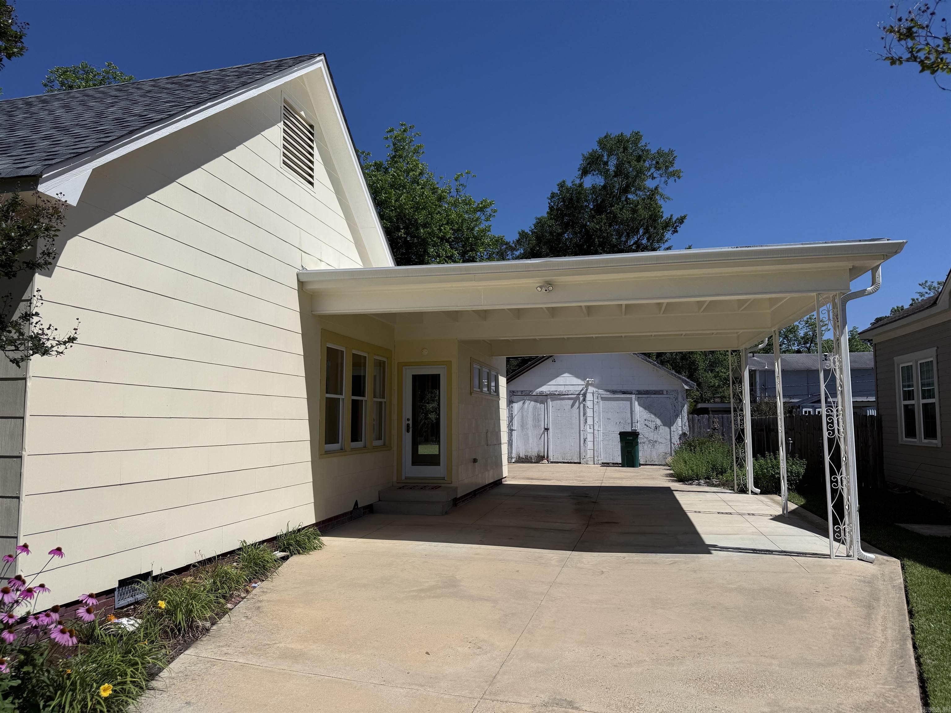 620 E 7Th St  El Dorado, AR