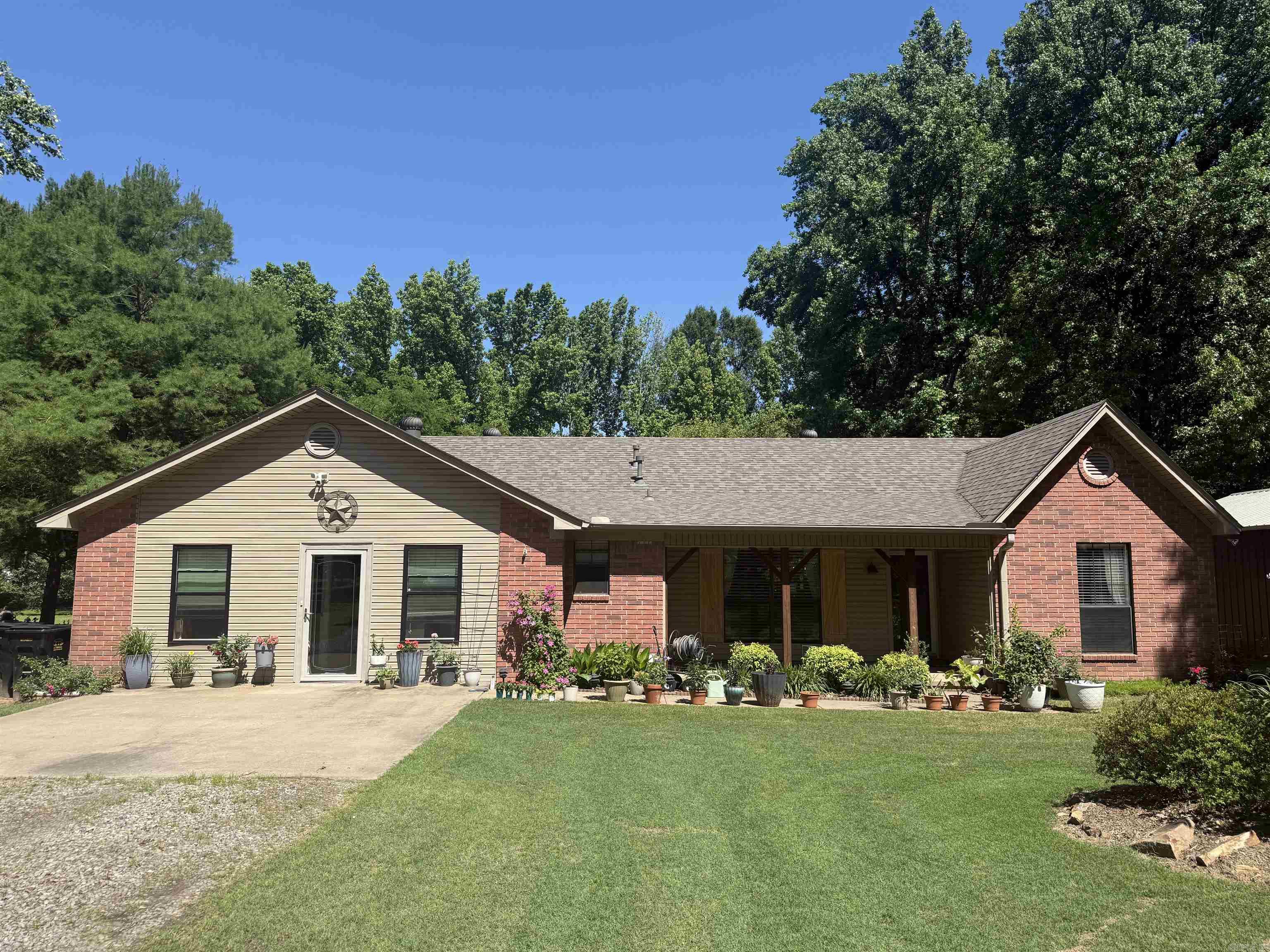 51 Center  Ward, AR