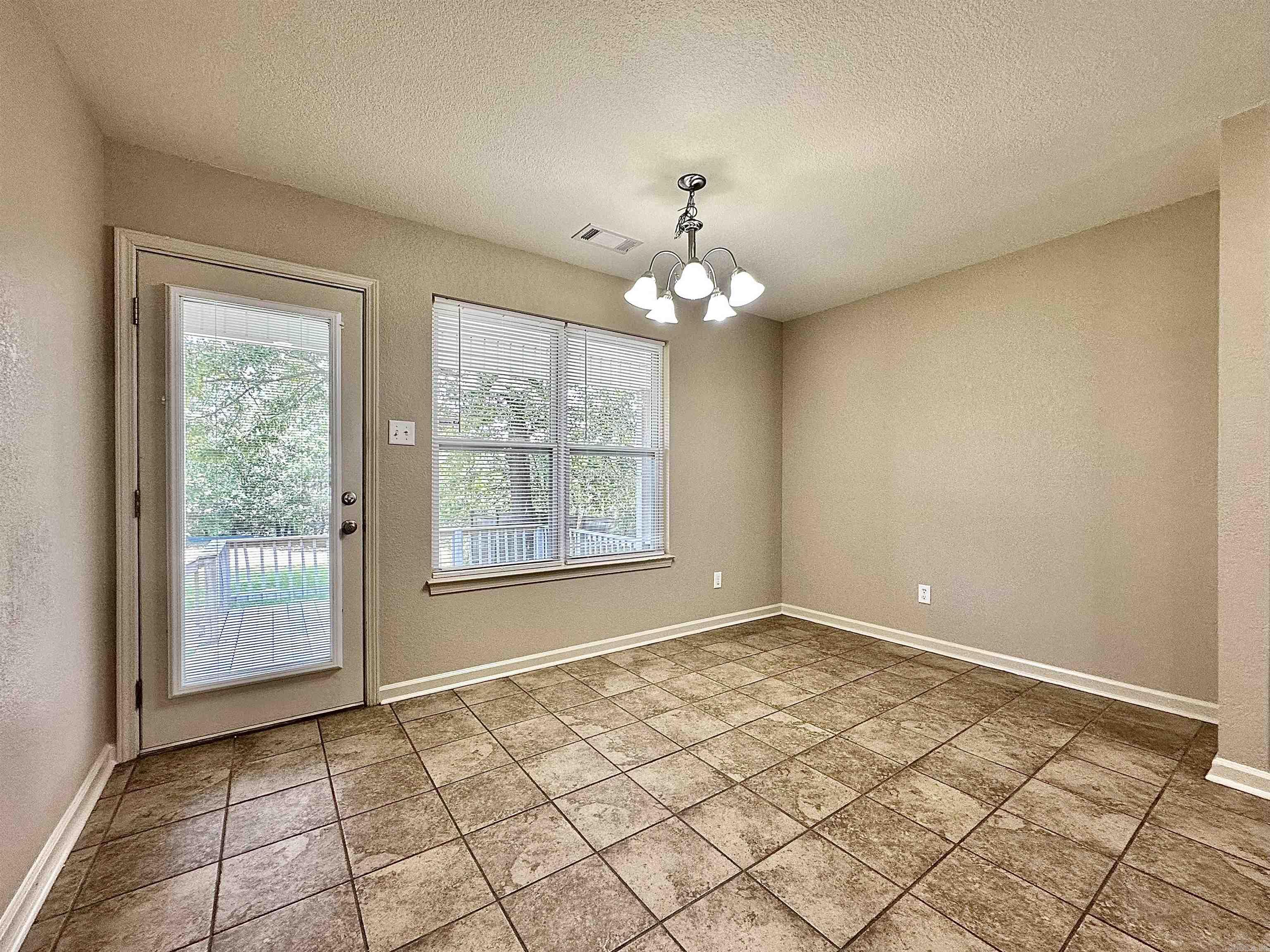 710 N Main  Sheridan, AR