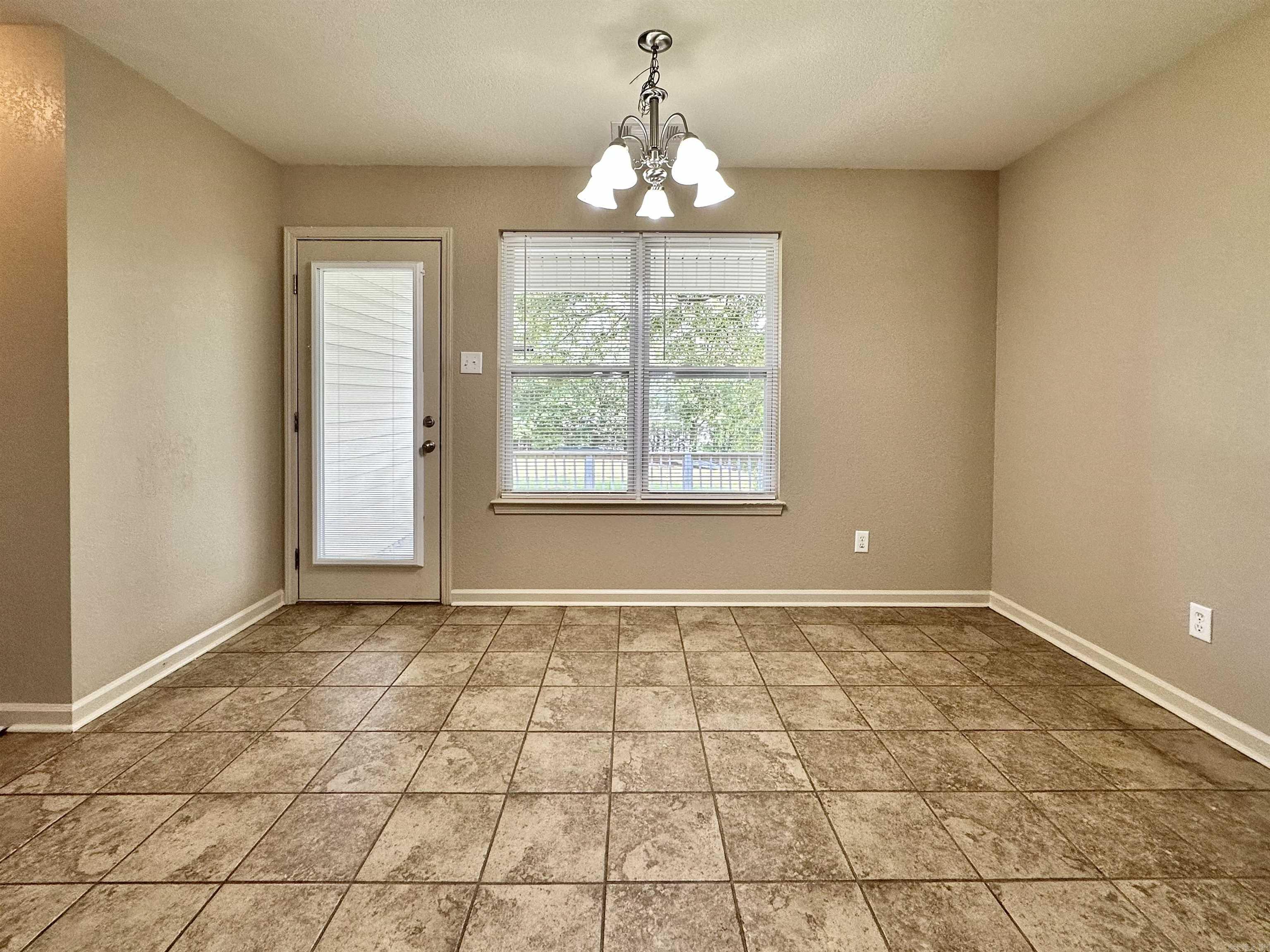 710 N Main  Sheridan, AR