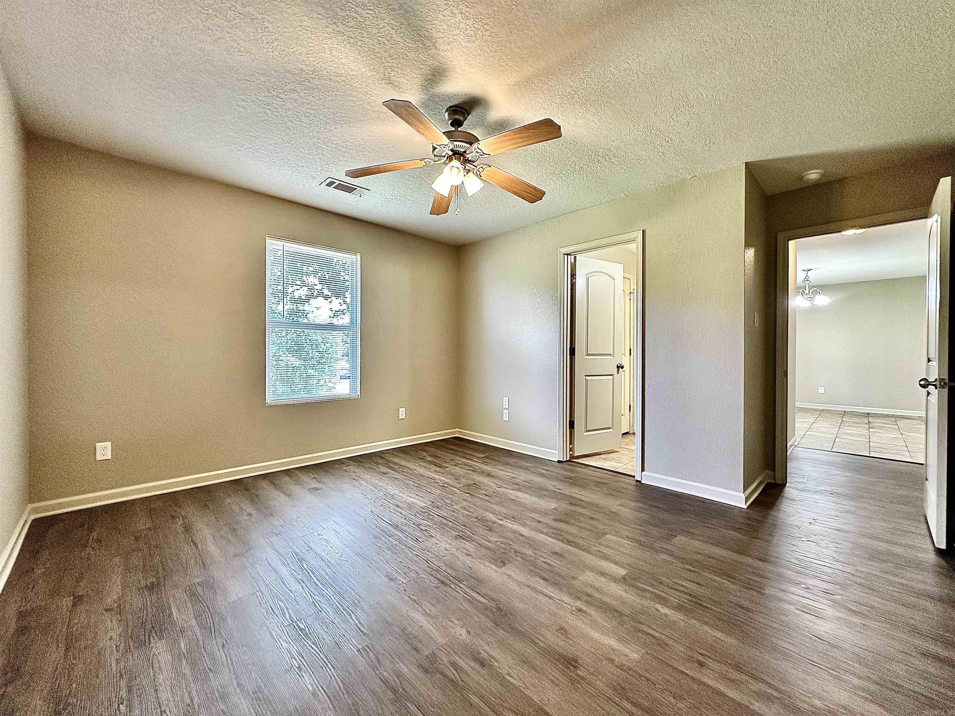 710 N Main  Sheridan, AR