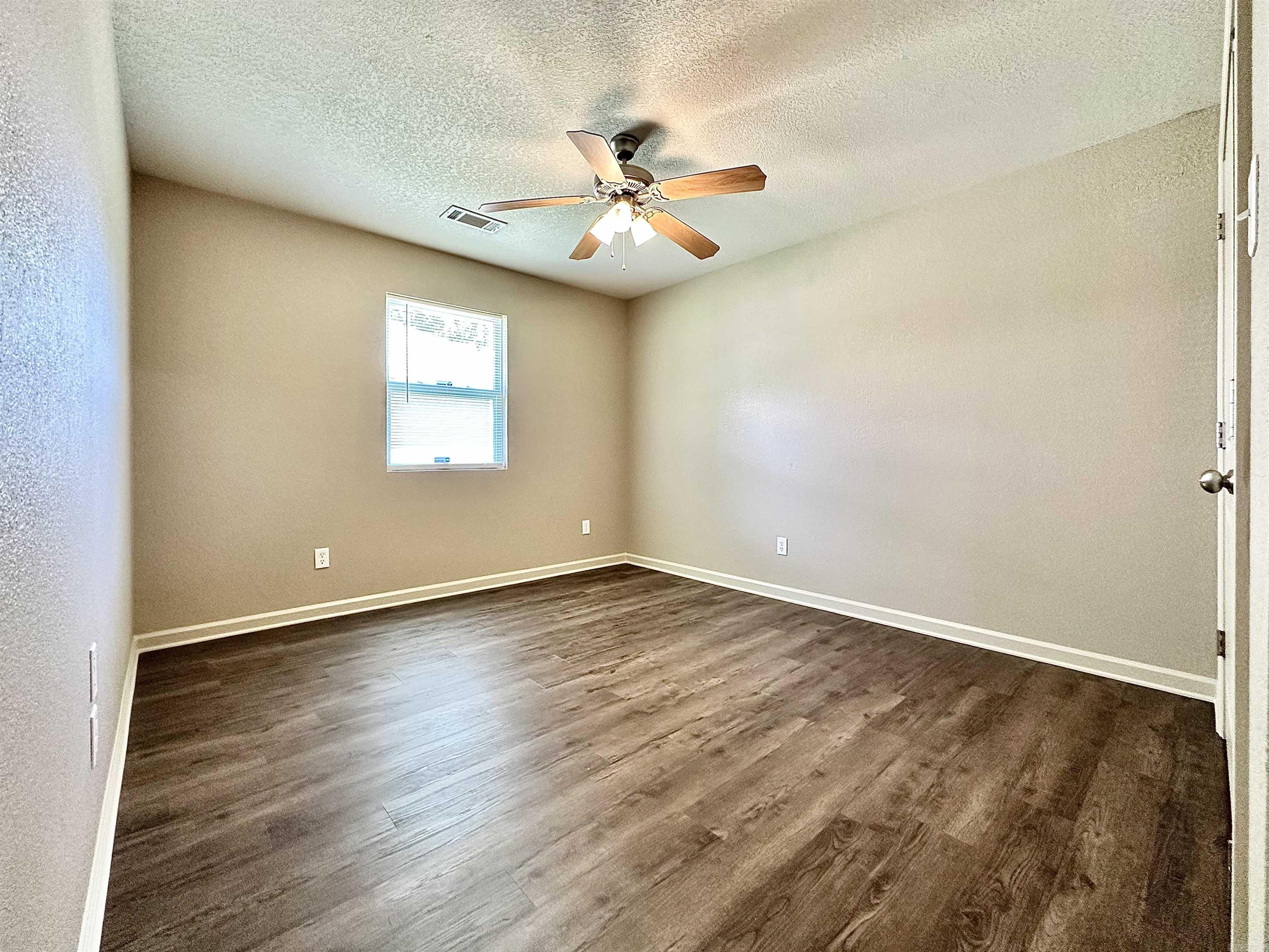 710 N Main  Sheridan, AR