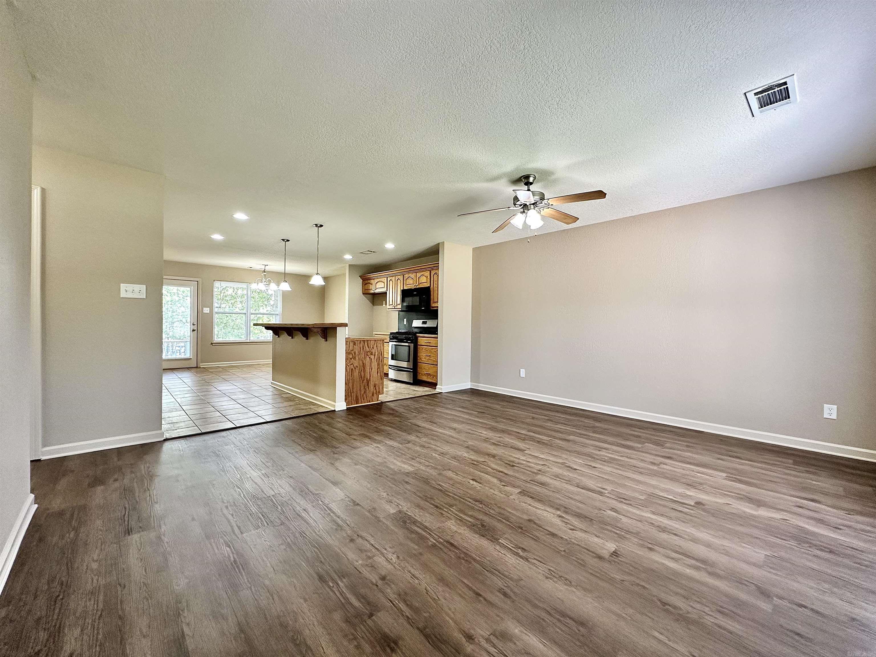 710 N Main  Sheridan, AR