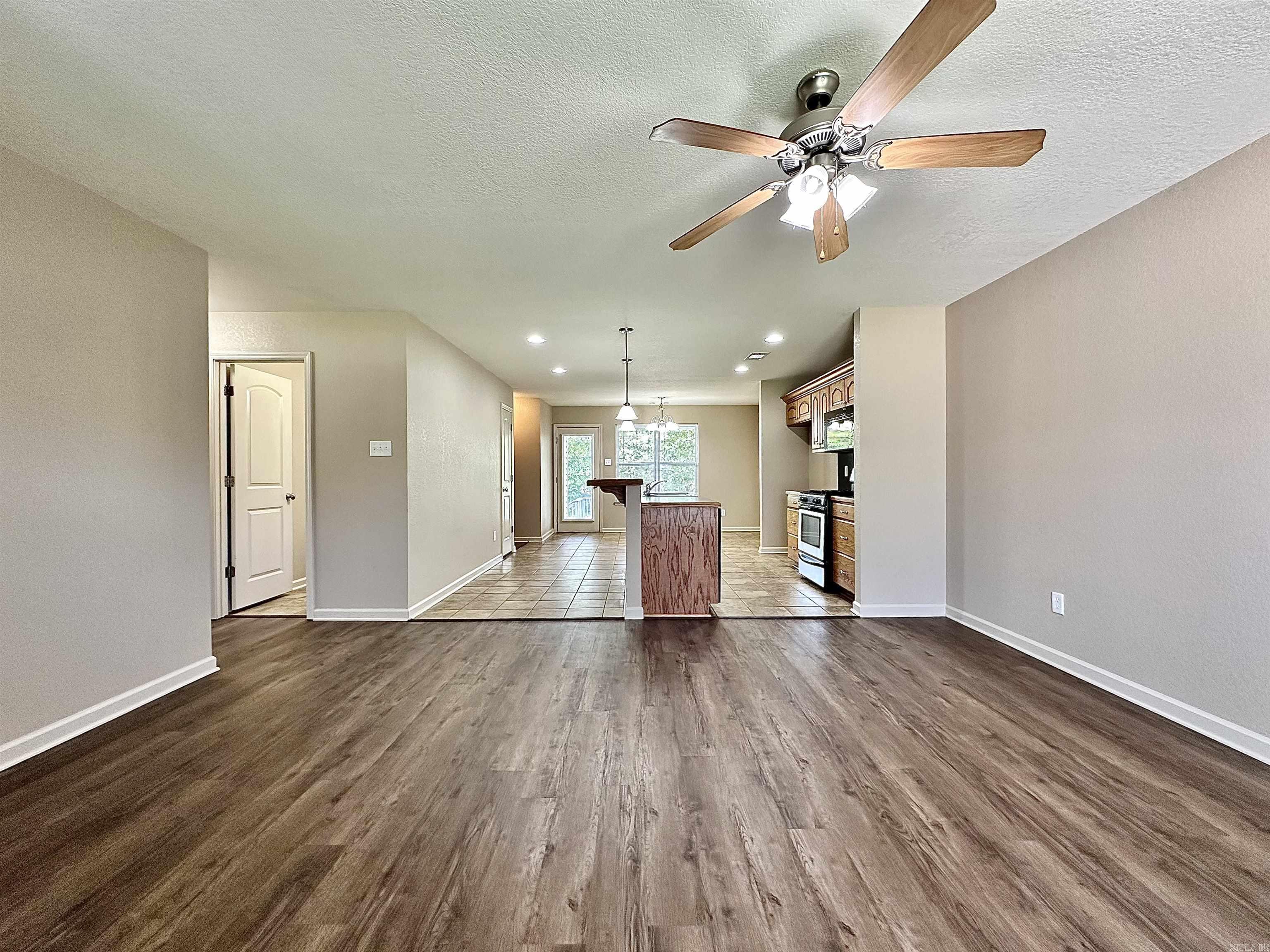 710 N Main  Sheridan, AR