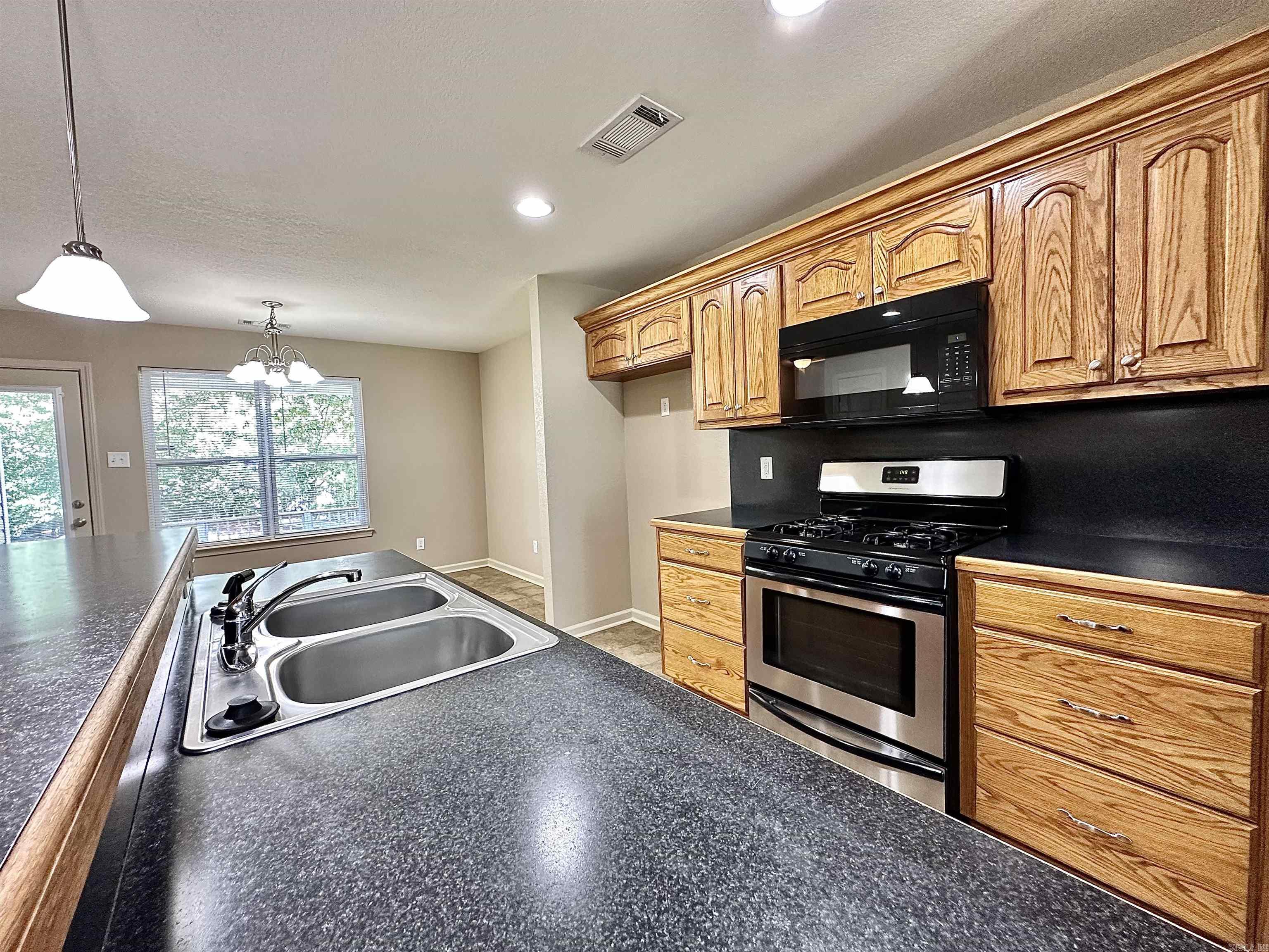 710 N Main  Sheridan, AR
