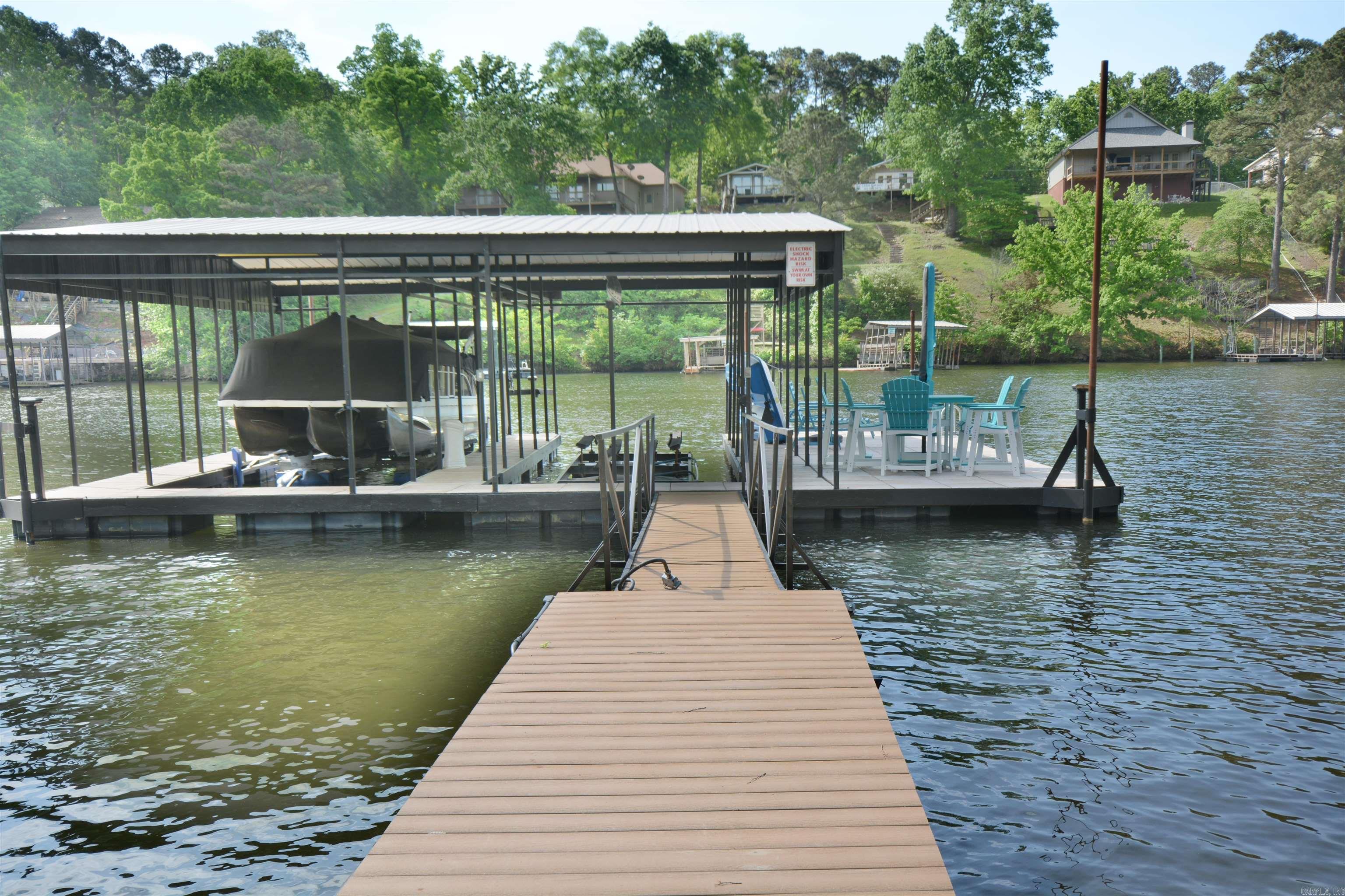210 EDGEWATER 208 EDGEWATER CIRCLE Hot Springs, AR