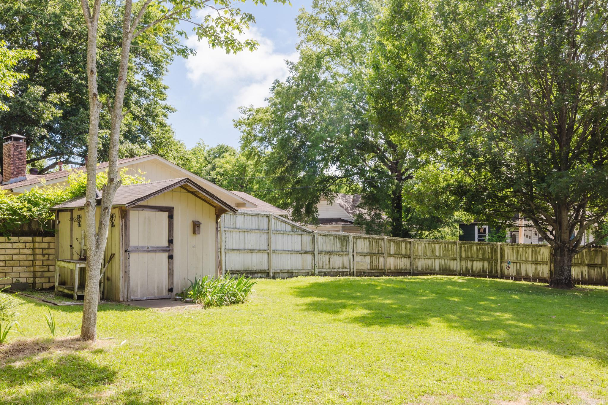 107 E Sullenberger  Malvern, AR