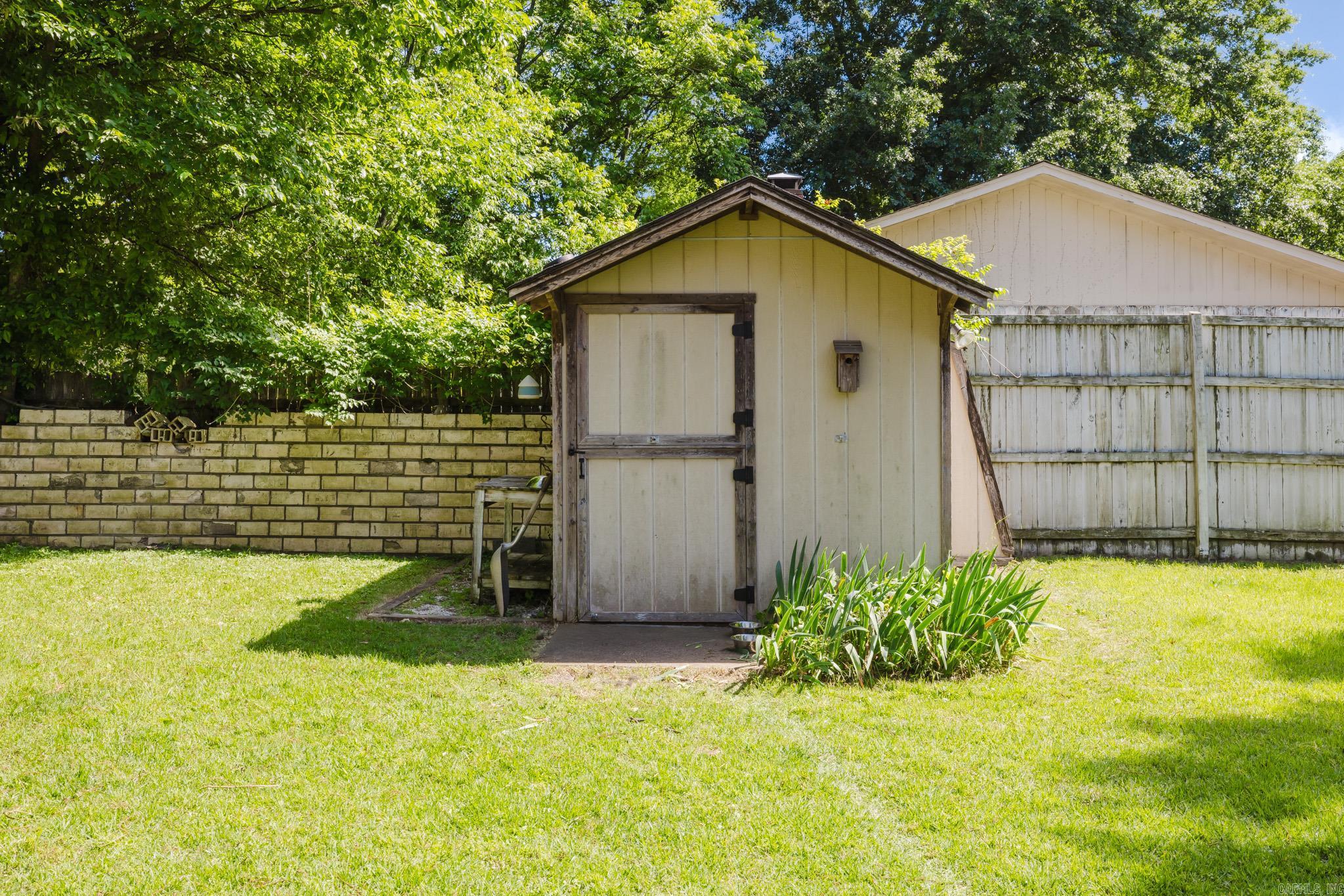 107 E Sullenberger  Malvern, AR