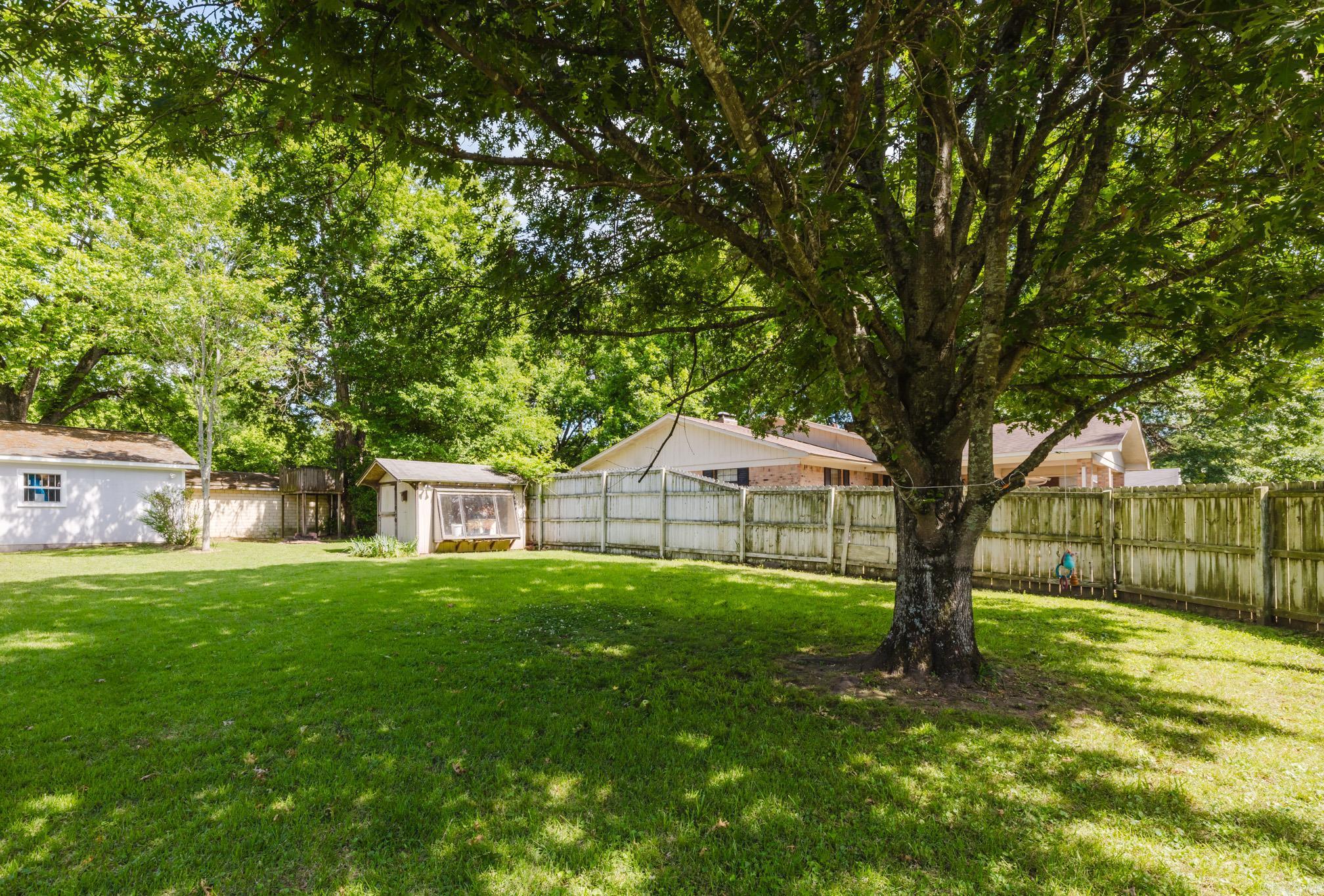 107 E Sullenberger  Malvern, AR