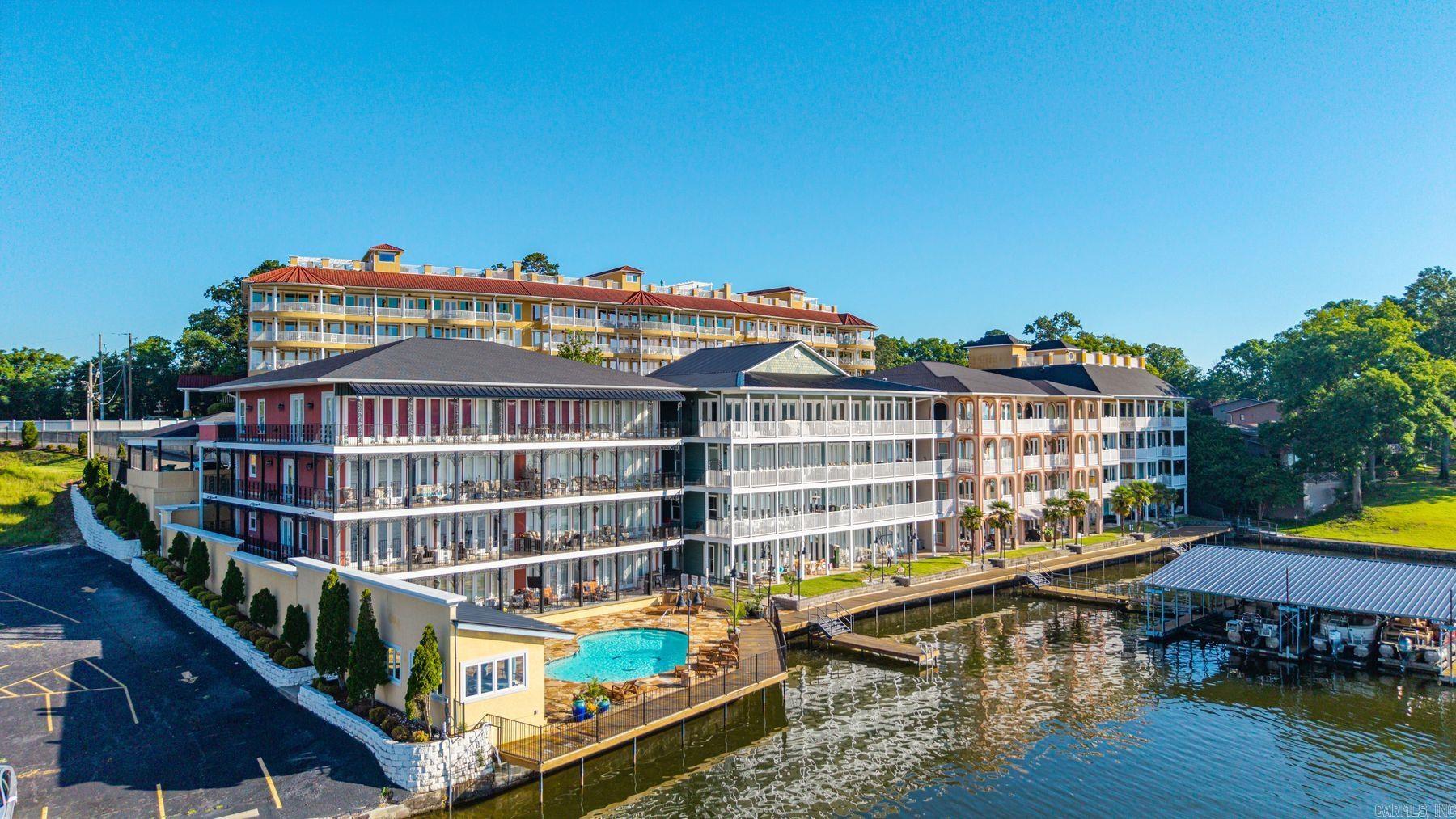106 Grand Isle Dr., Unit 1F  Hot Springs, AR