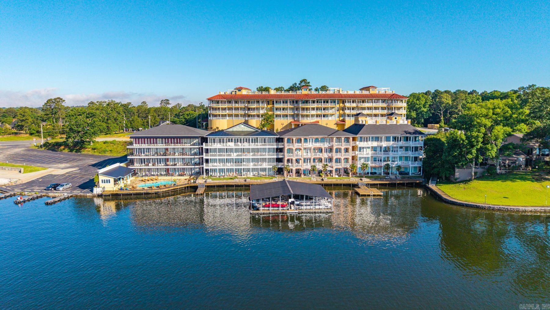 106 Grand Isle Dr., Unit 1F  Hot Springs, AR