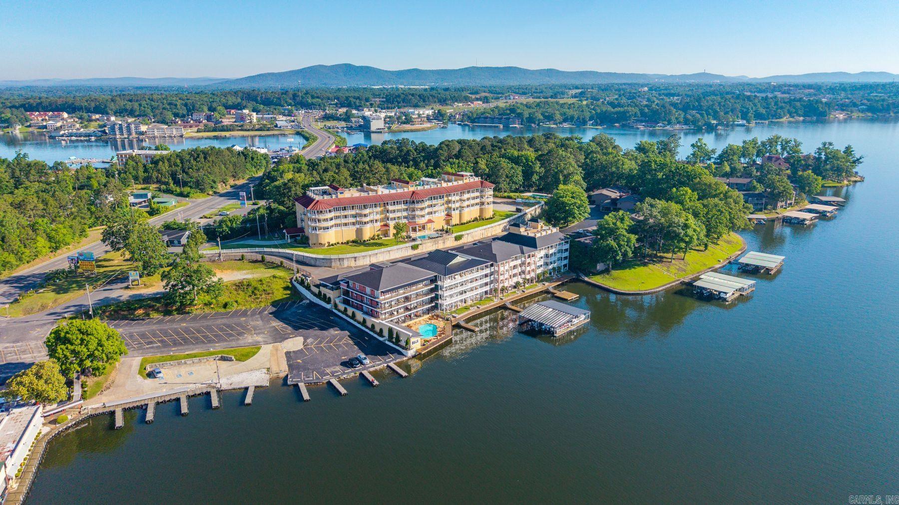 106 Grand Isle Dr., Unit 1F  Hot Springs, AR