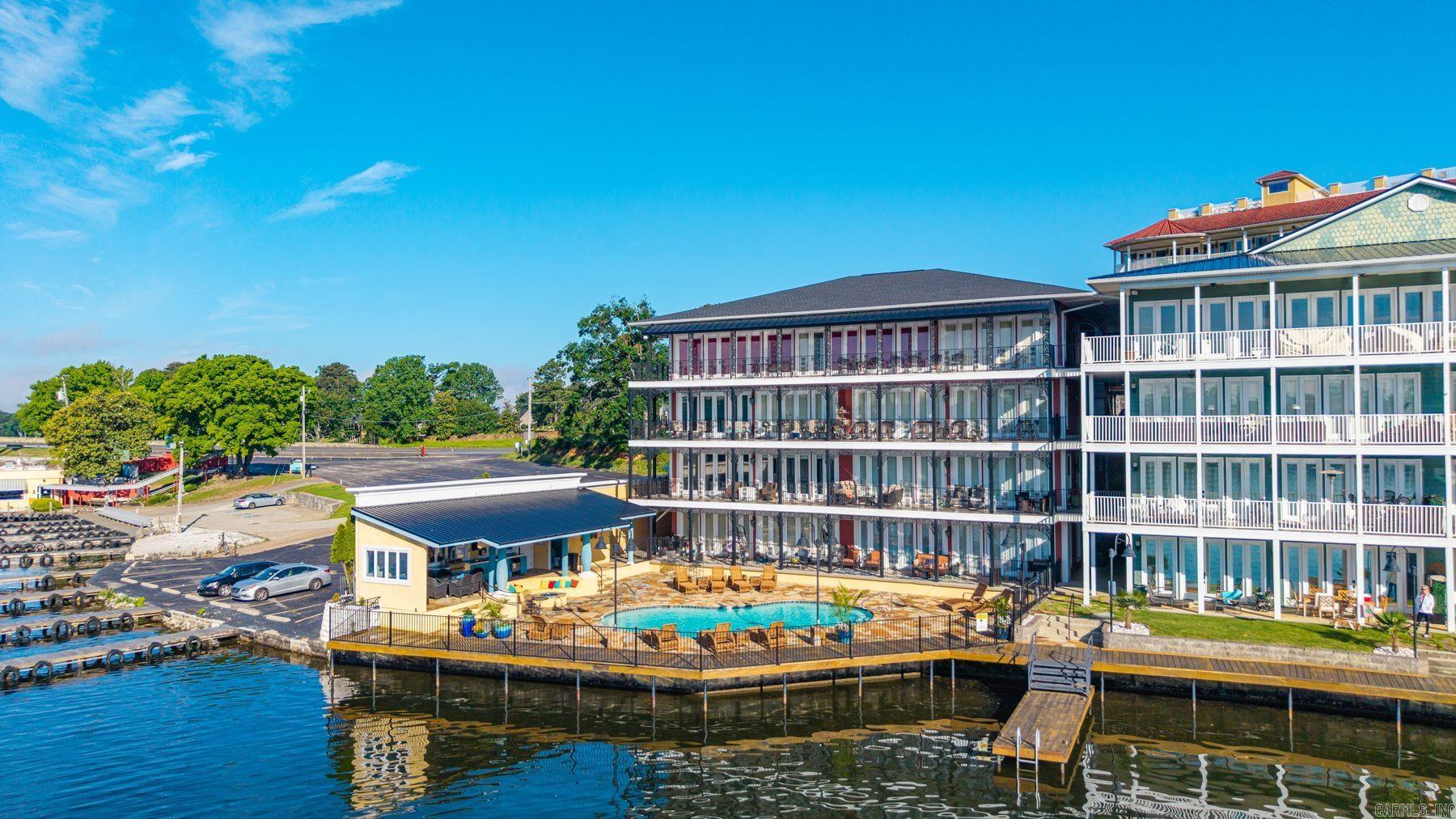 106 Grand Isle Dr., Unit 1F  Hot Springs, AR