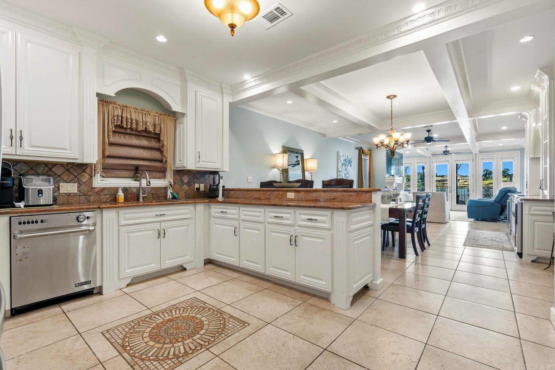 106 Grand Isle Dr., Unit 1F  Hot Springs, AR