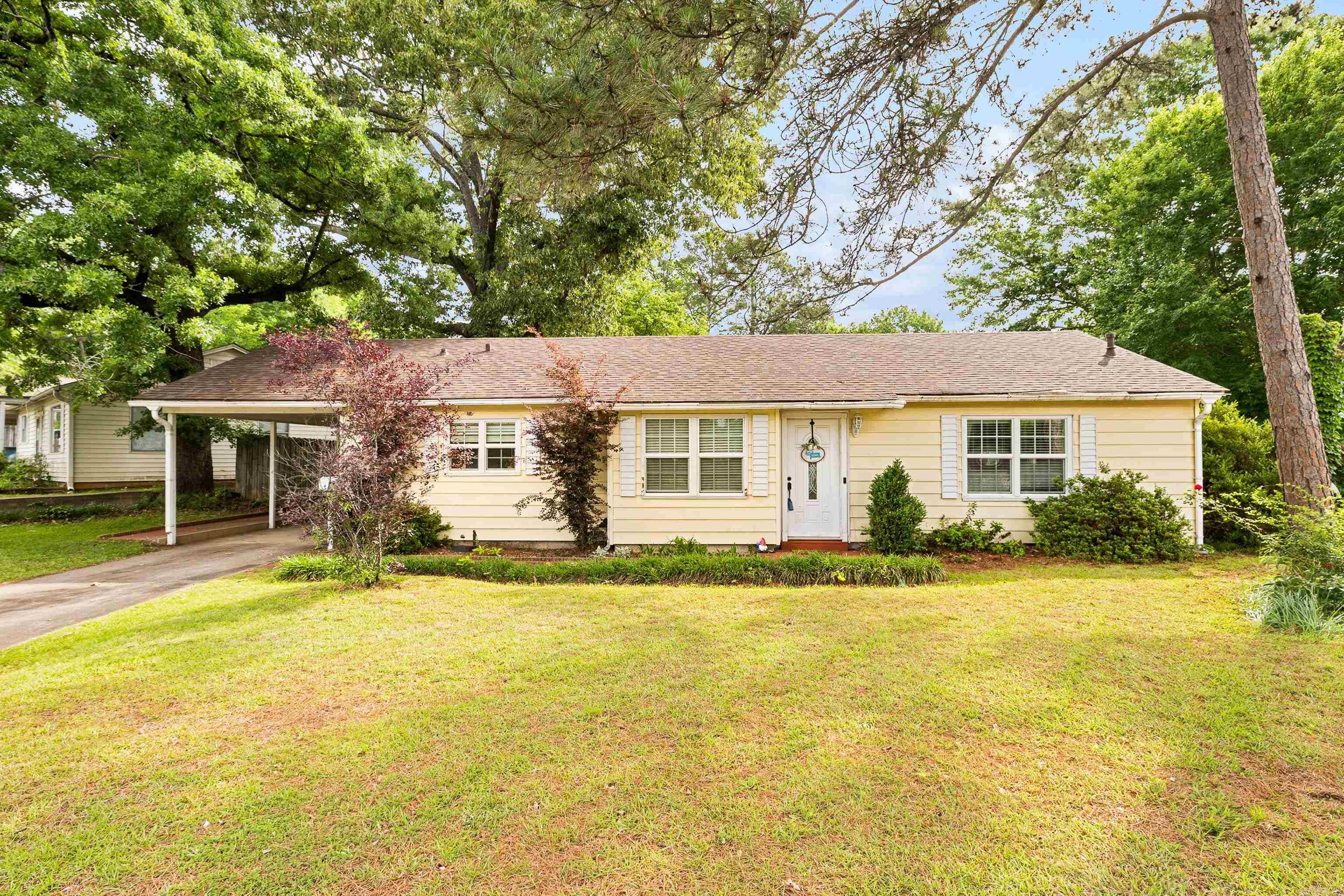 903 Oakwood  Benton, AR