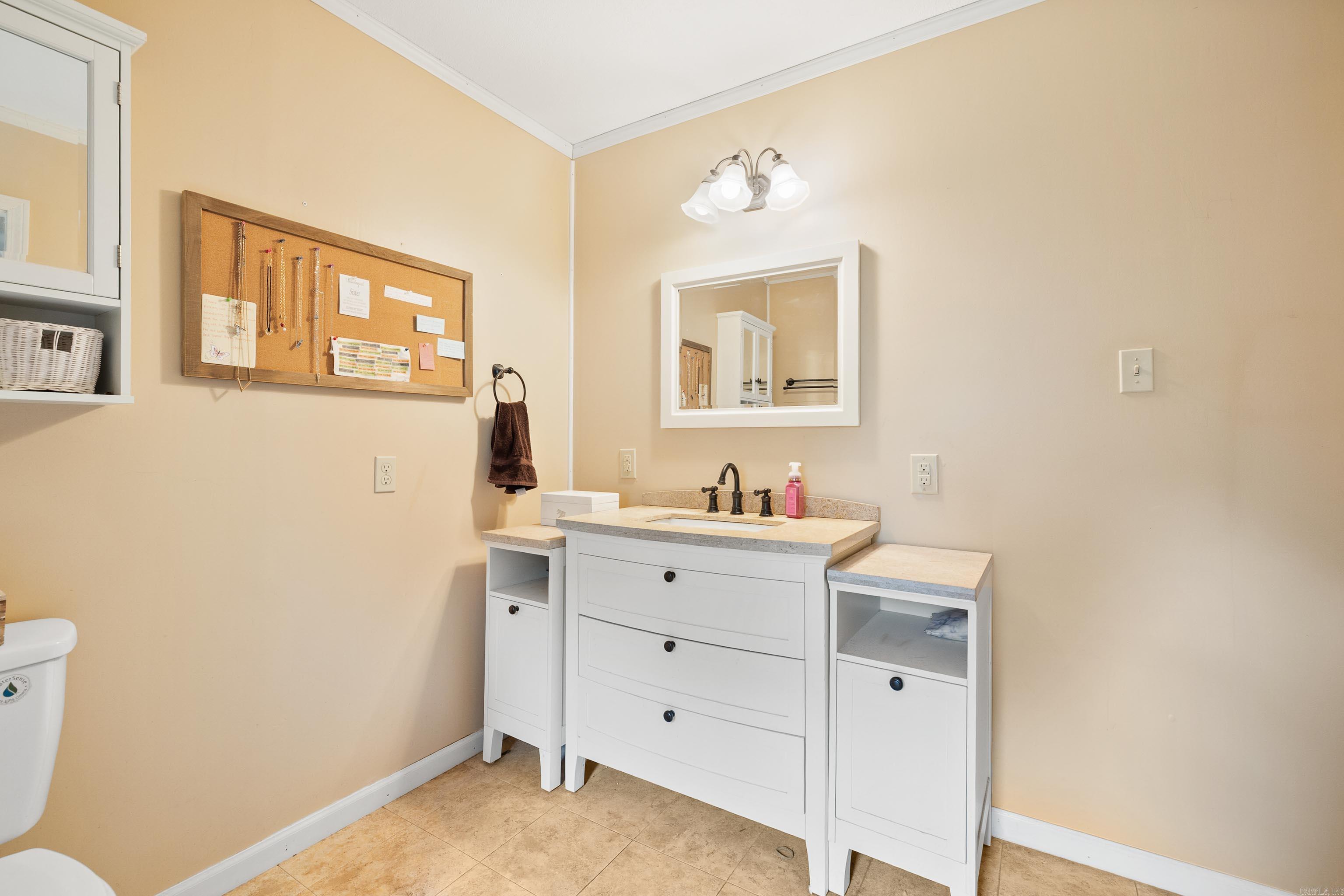 903 Oakwood  Benton, AR