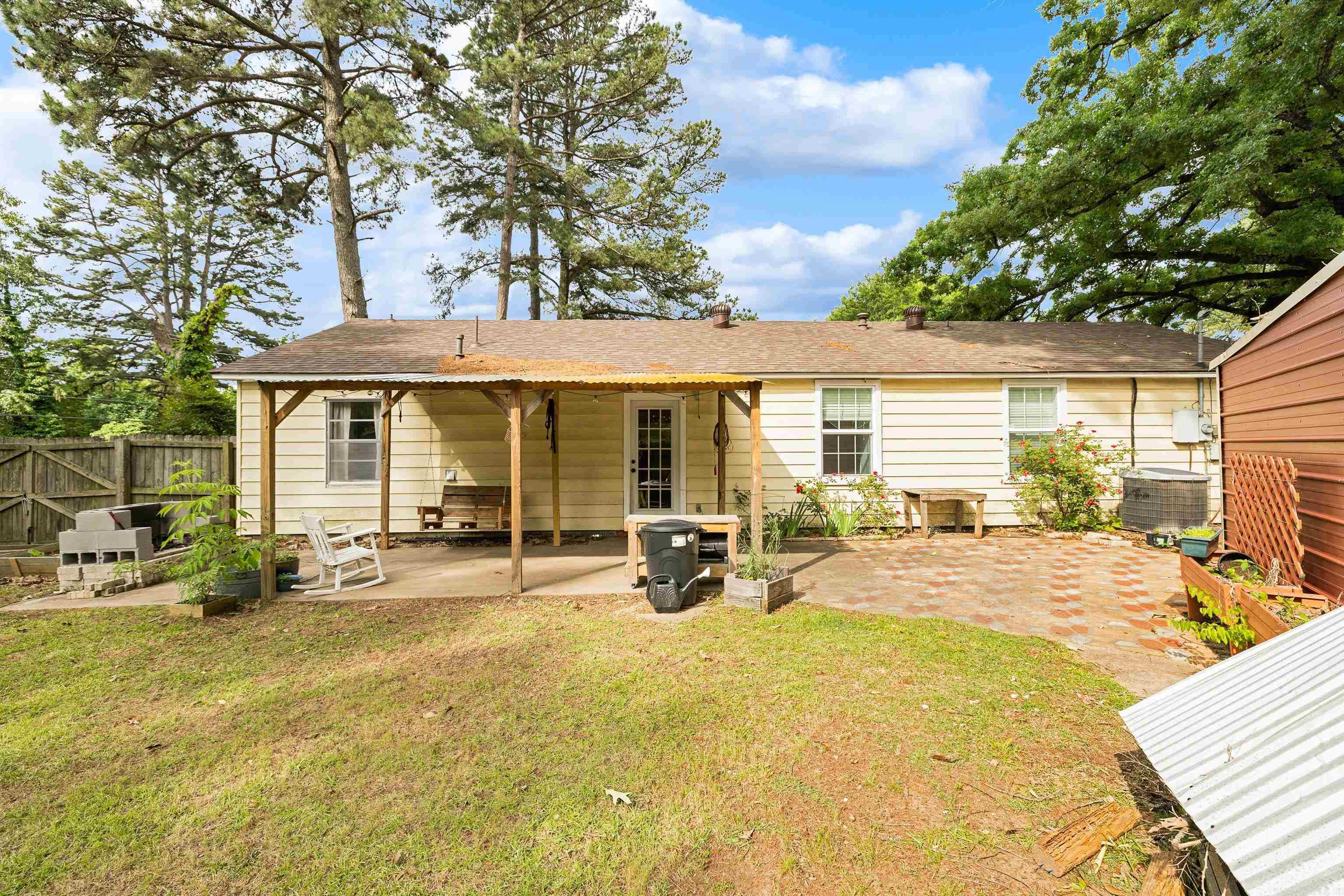 903 Oakwood  Benton, AR