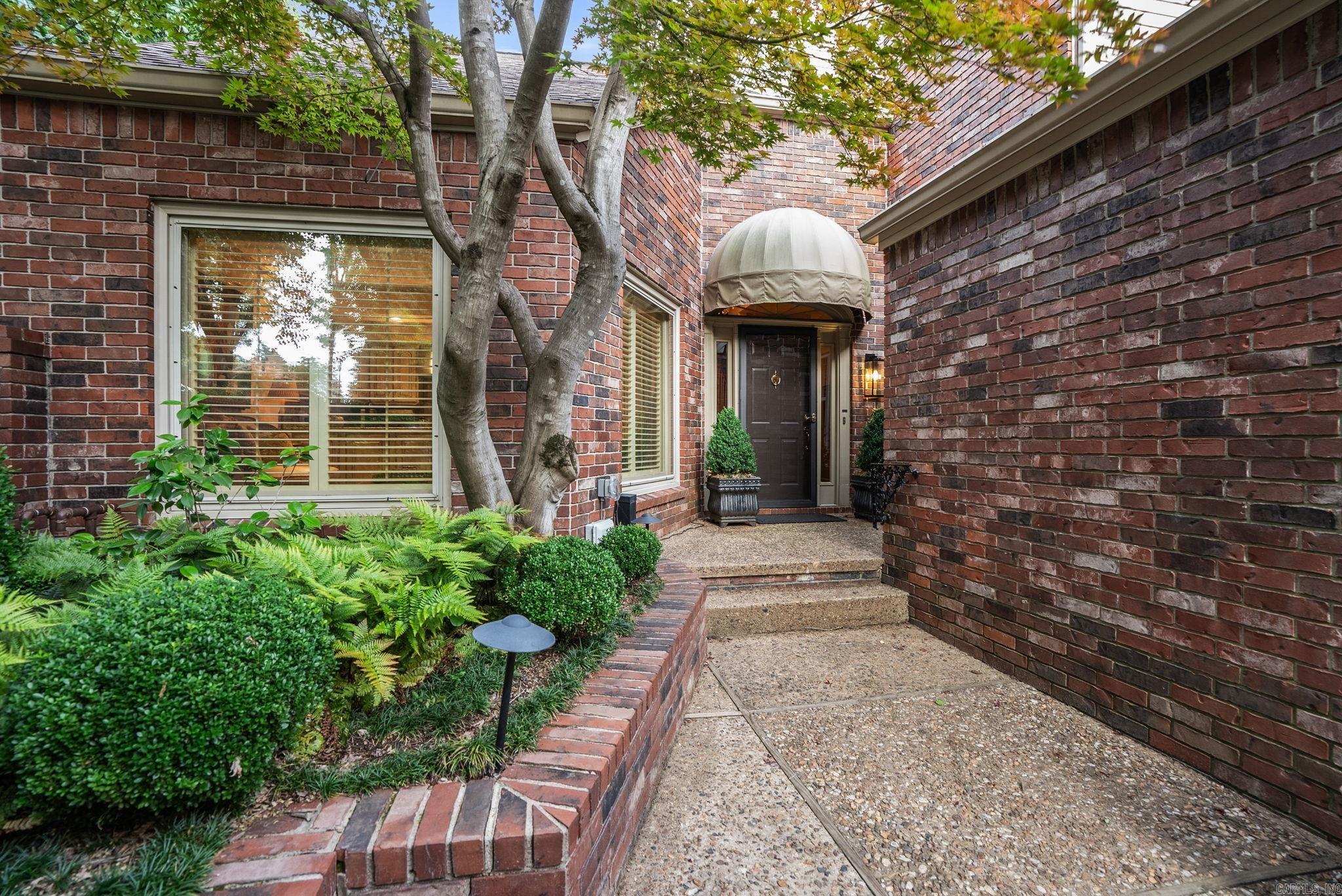 801 Pleasant Valley Dr. #5  Little Rock, AR