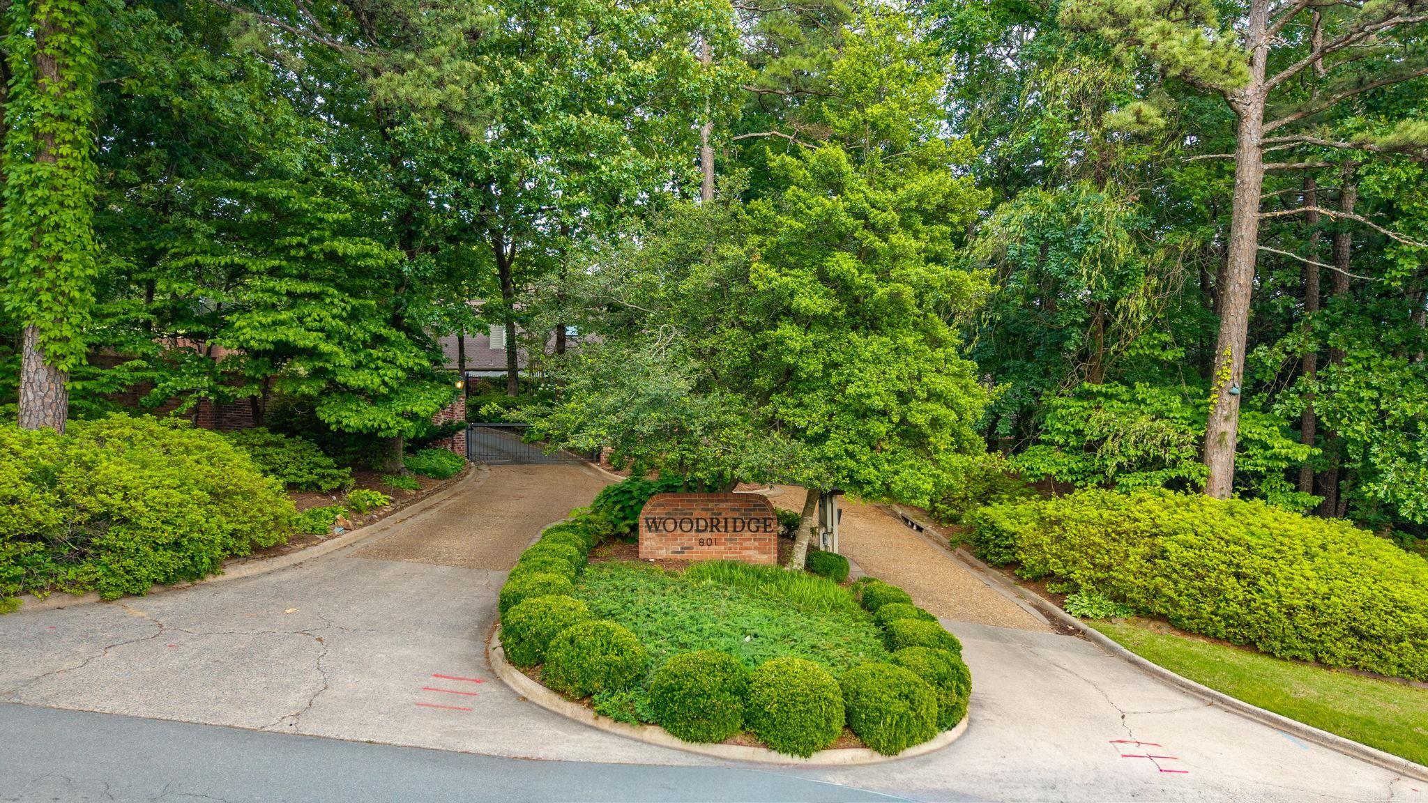 801 Pleasant Valley Dr. #5  Little Rock, AR