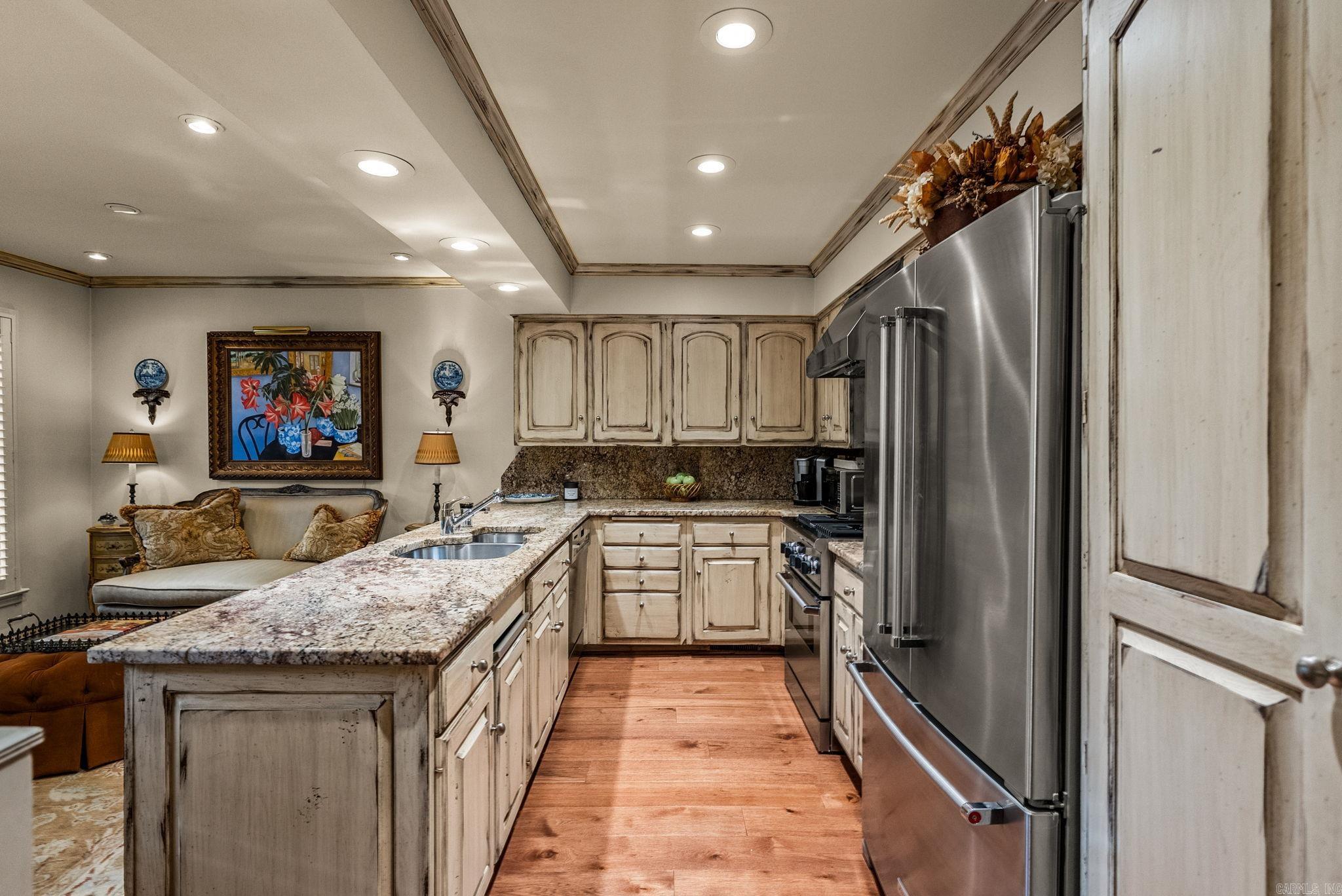 801 Pleasant Valley Dr. #5  Little Rock, AR