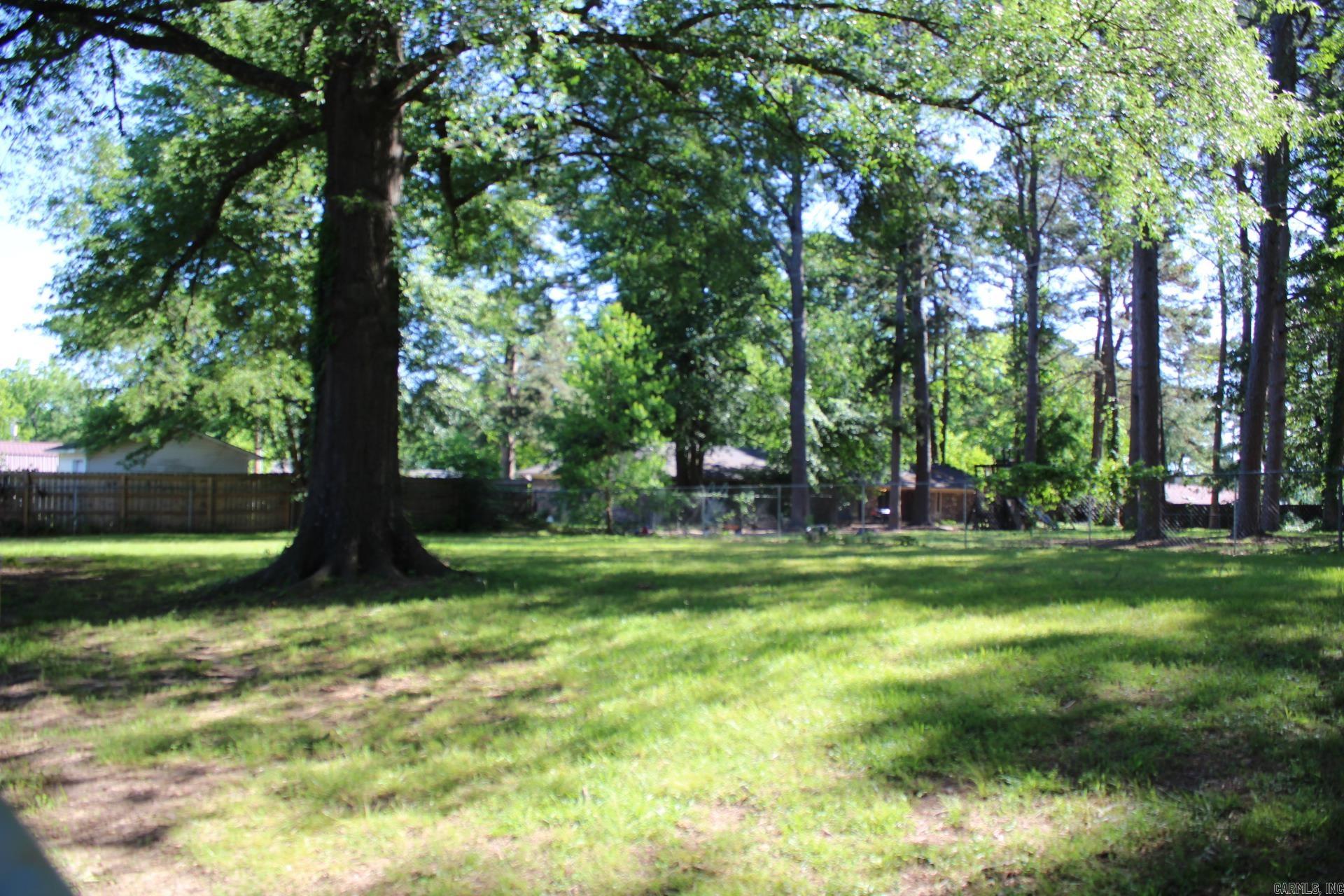 804 N 14th  Nashville, AR