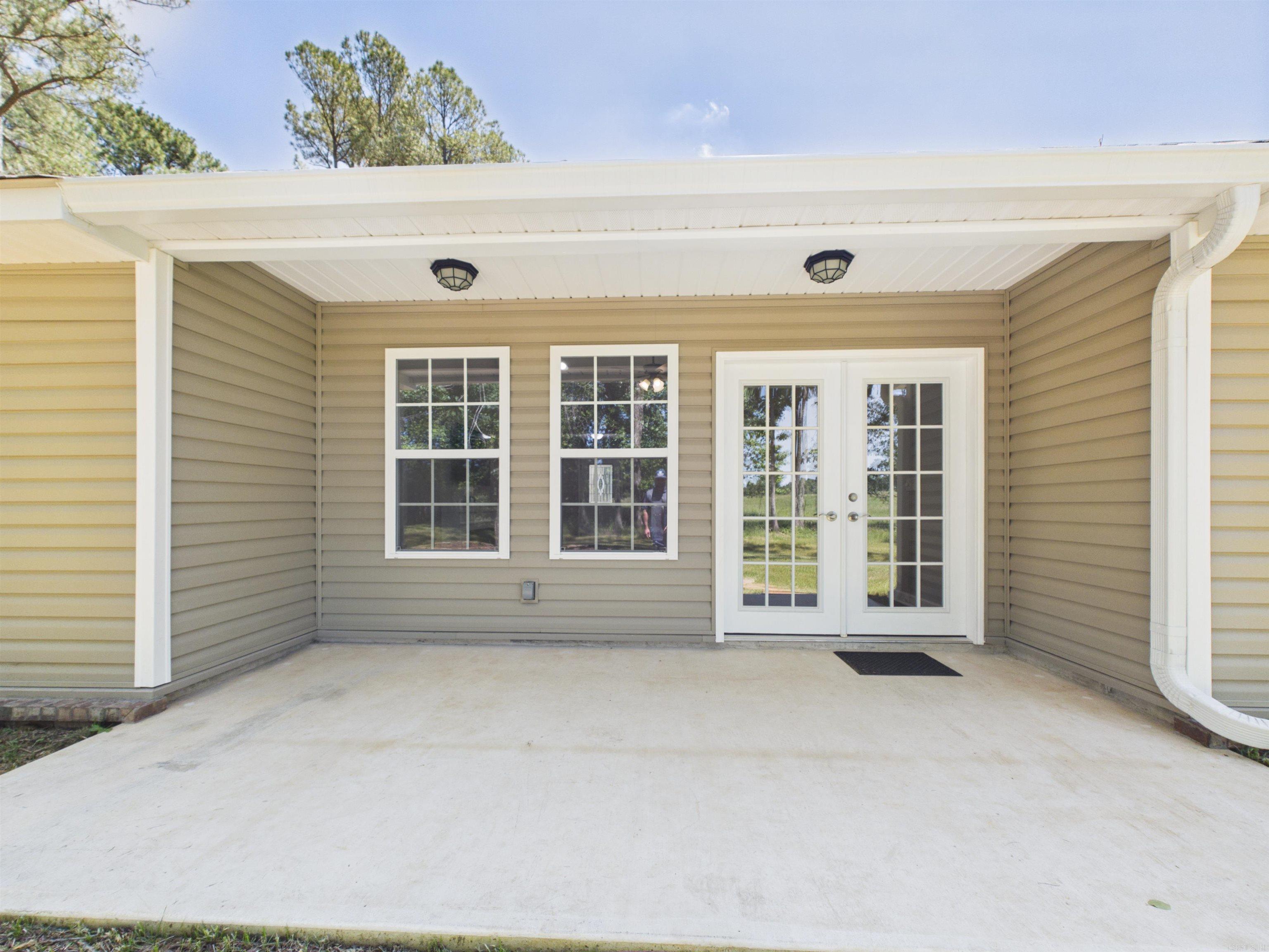 100 Shackleford Dr  Batesville, AR