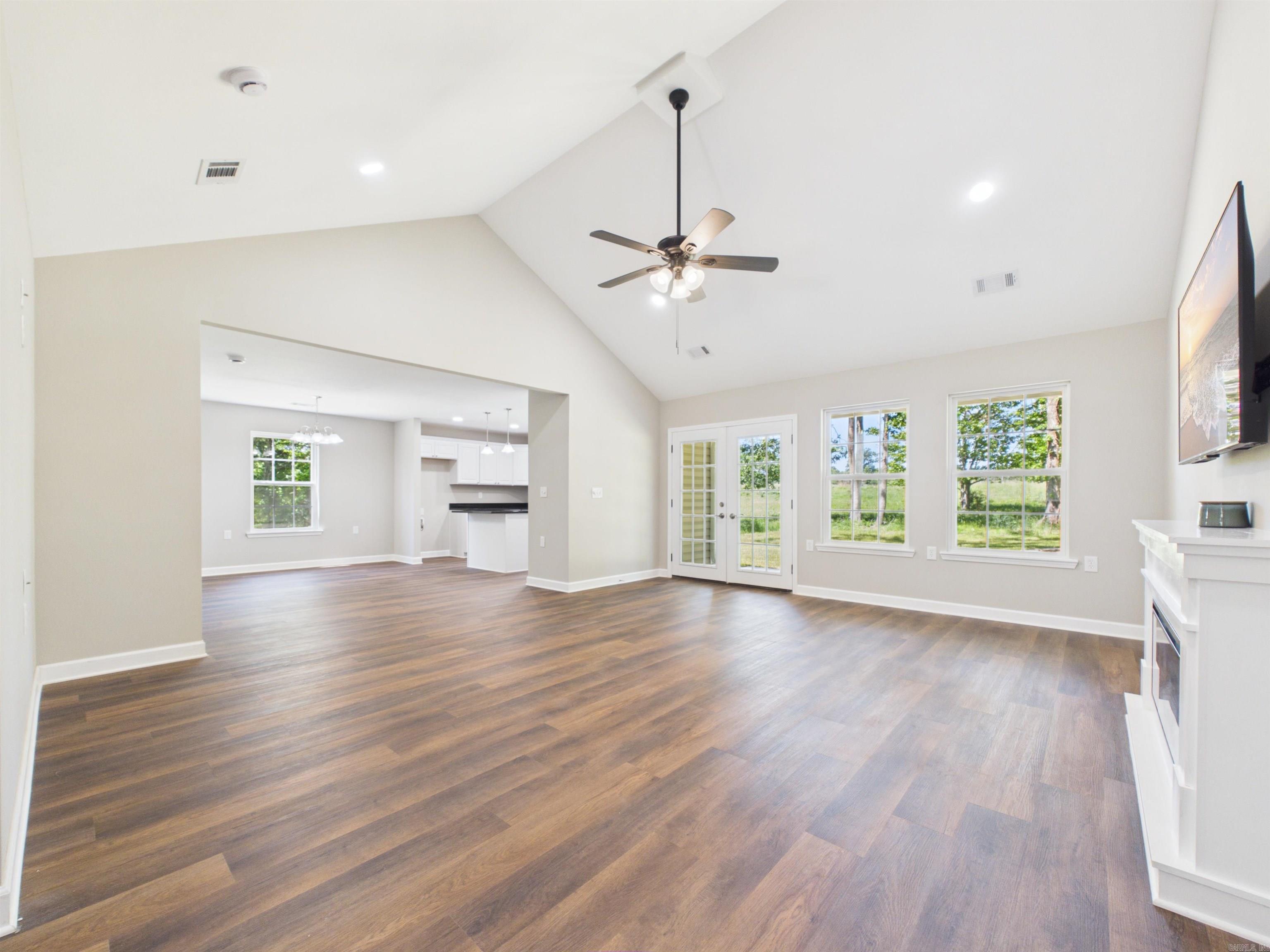 100 Shackleford Dr  Batesville, AR