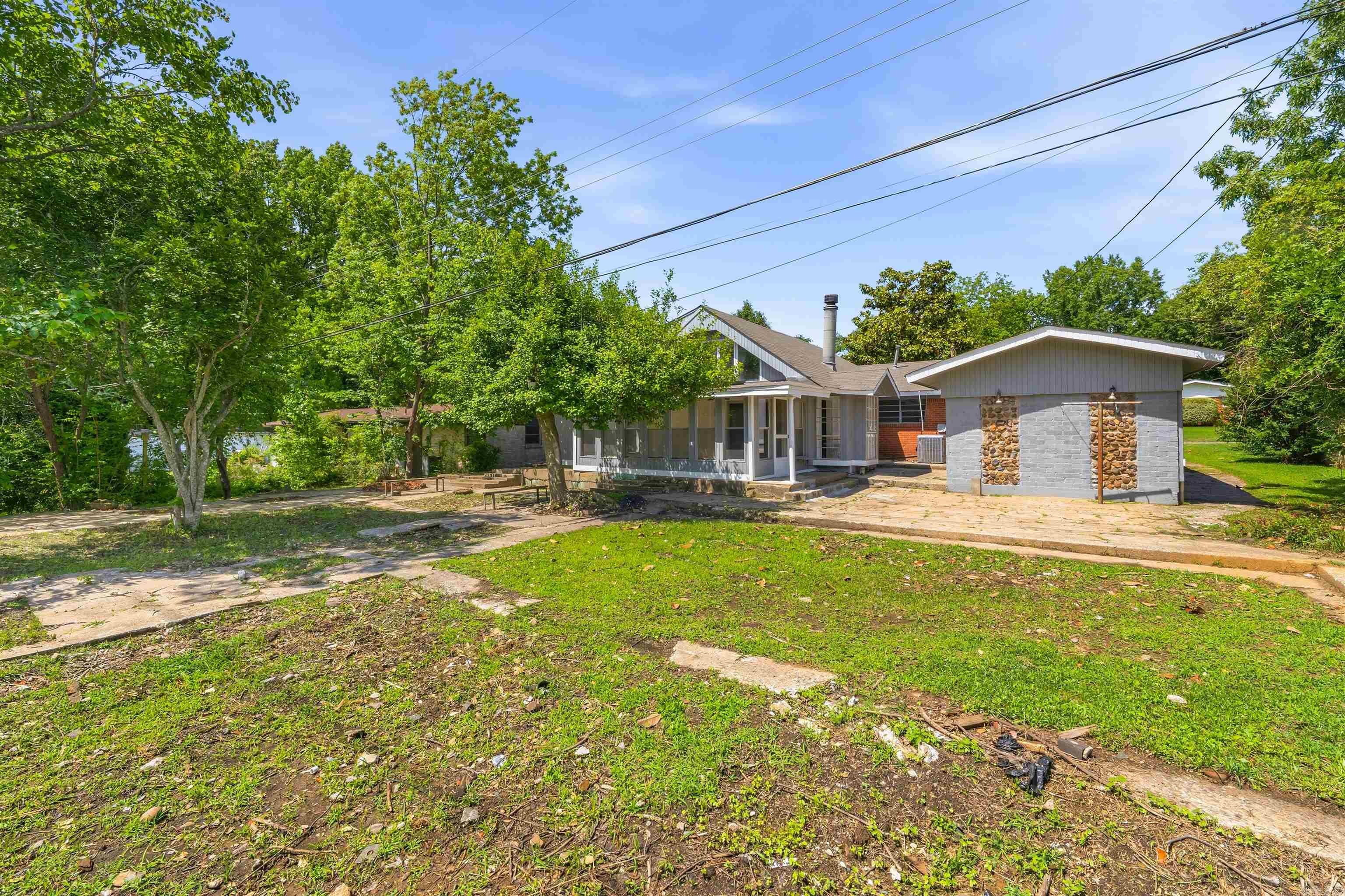 15 Phyllis Ct  Jacksonville, AR