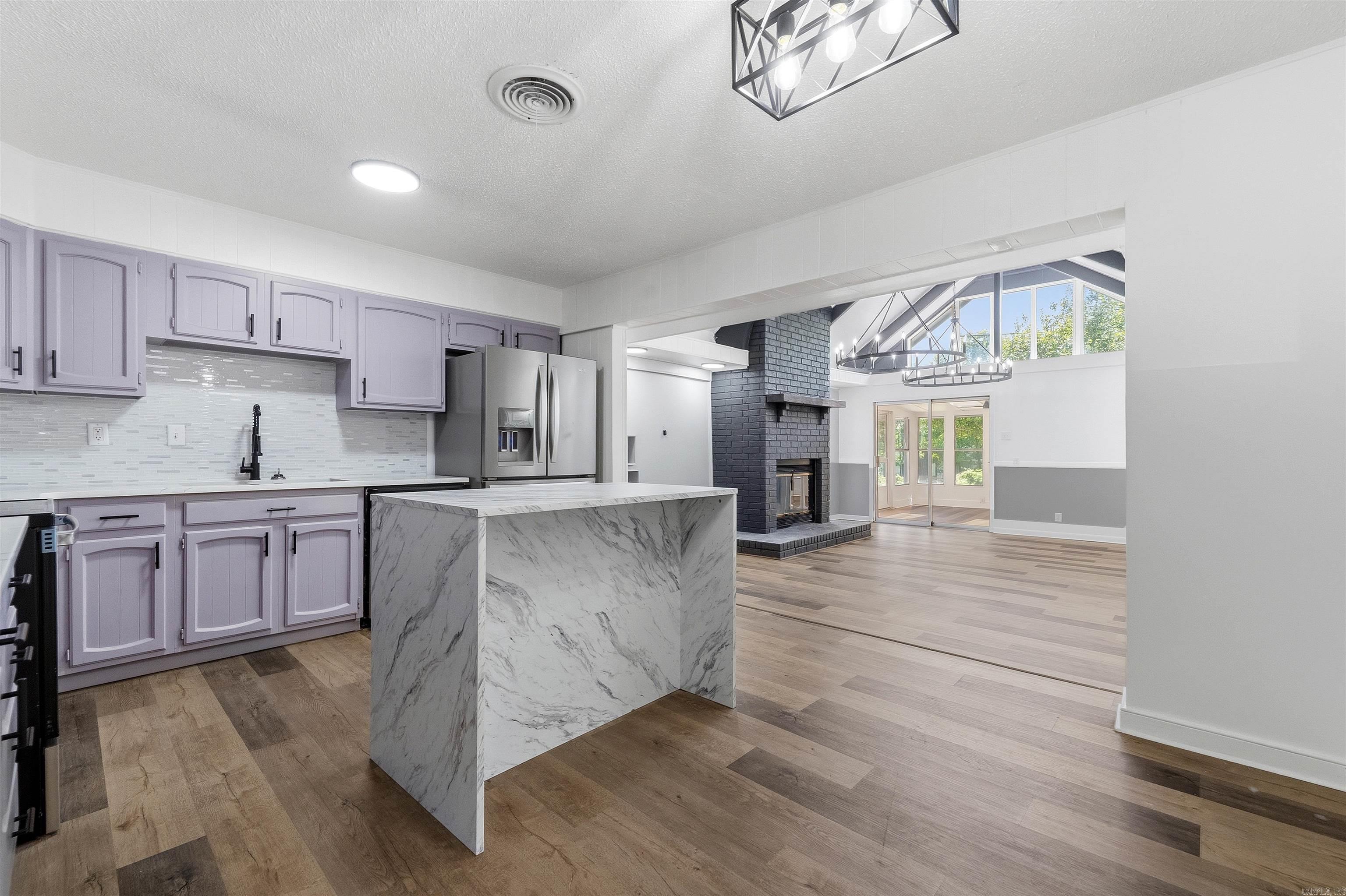 15 Phyllis Ct  Jacksonville, AR