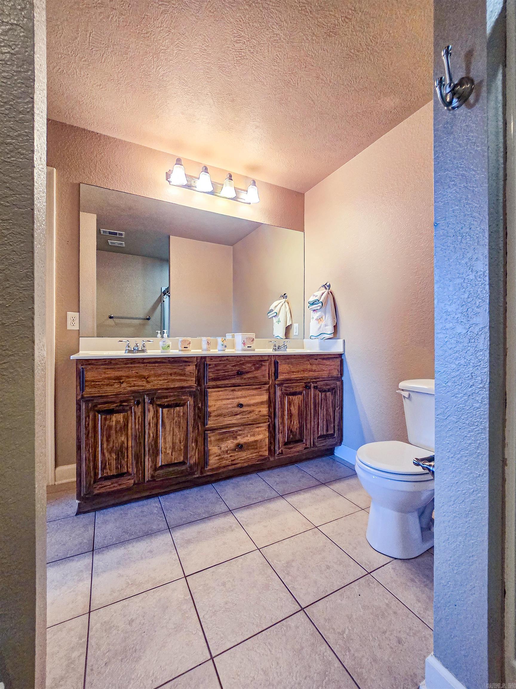 5 Turquoise  Greenbrier, AR